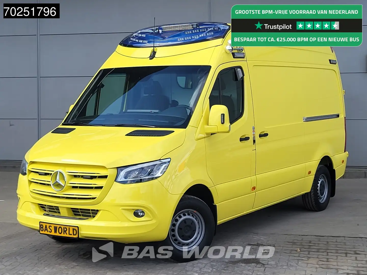 Mercedes-Benz Sprinter 319 CDI Automaat L2H2 New! Ambulance Ziekenwagen R Geel - 1