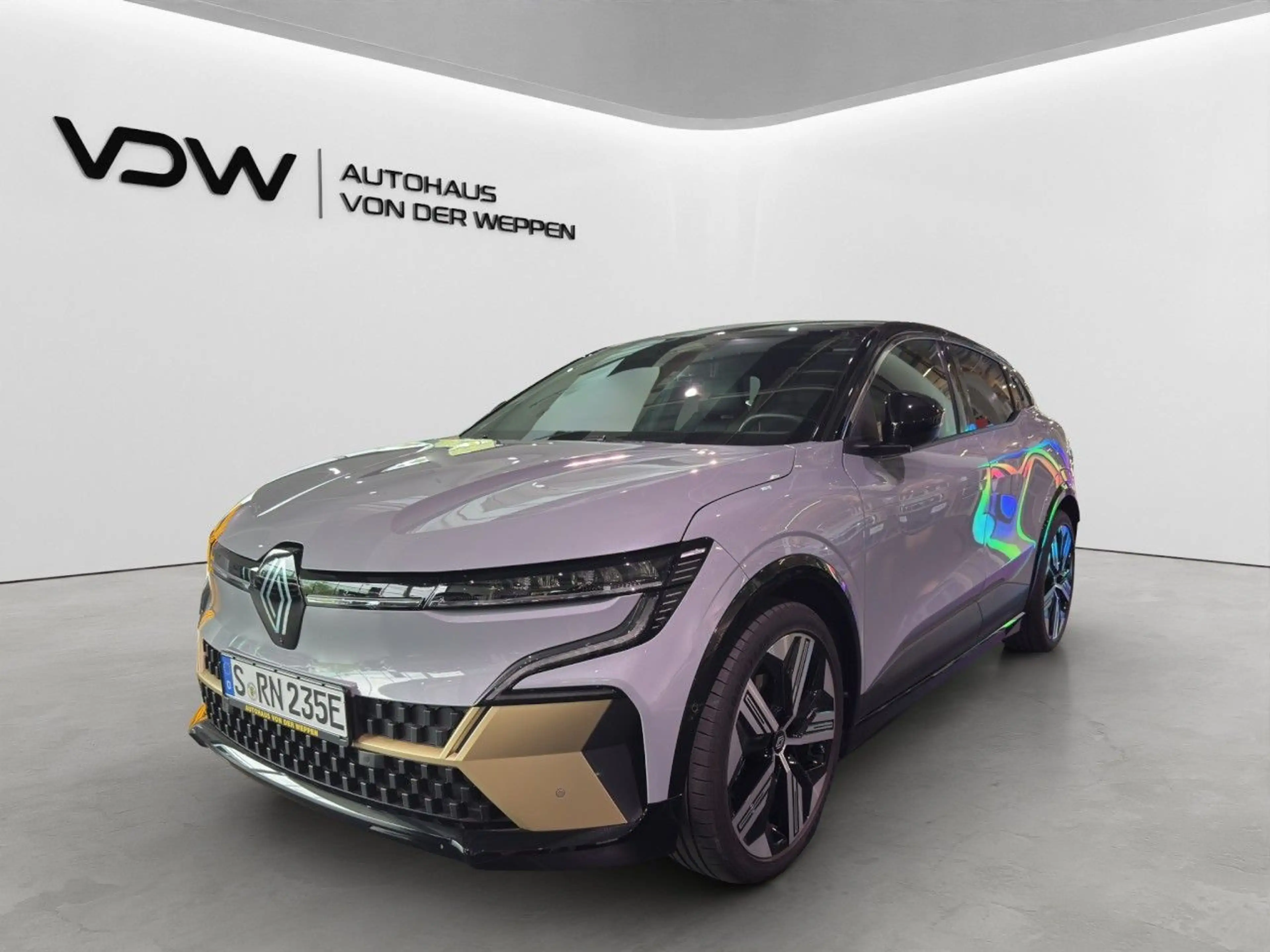 Renault Megane E-Tech Megane E-Tech EV60 ICONIC Vollausstattung — photo 4