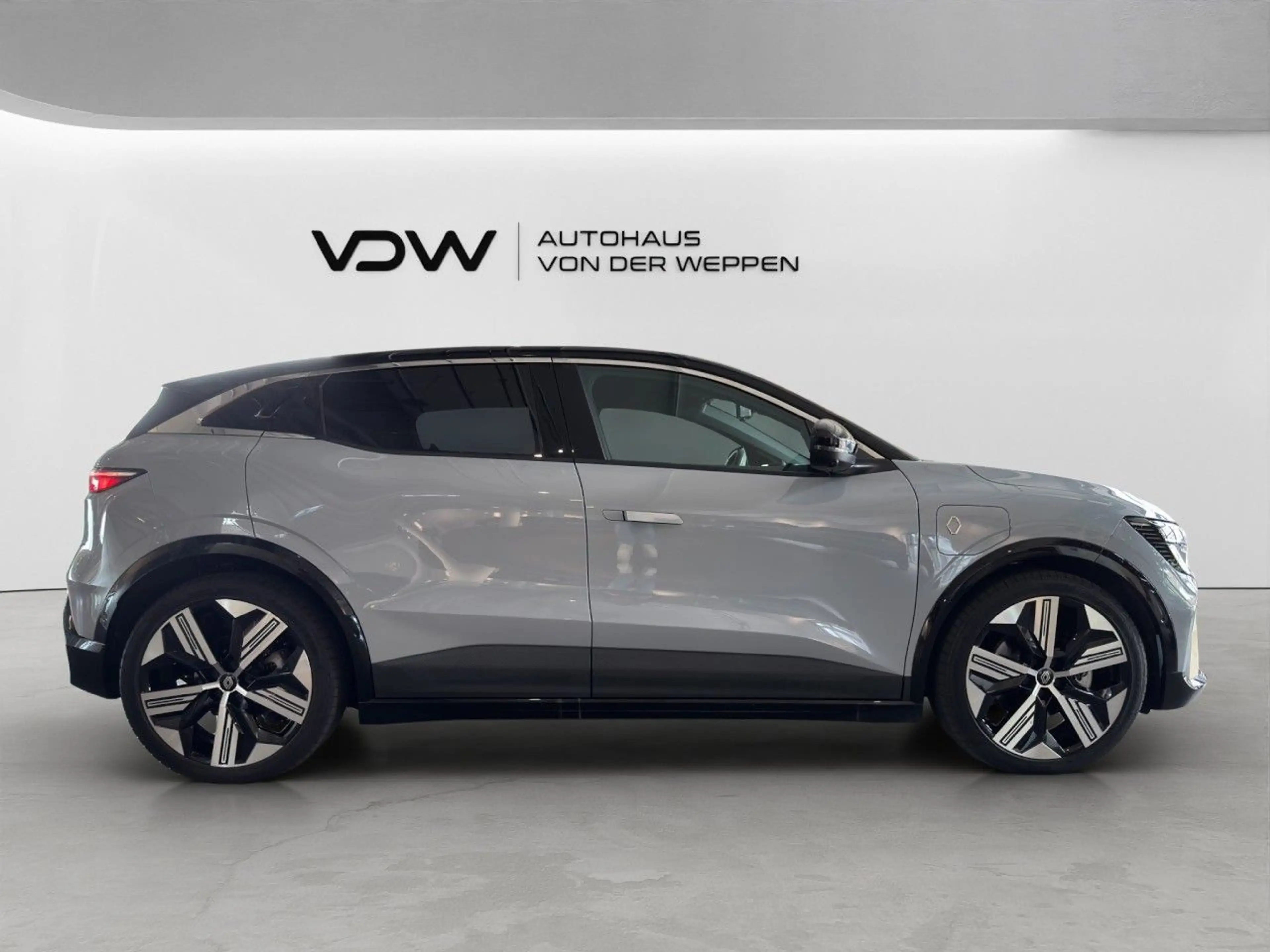 Renault Megane E-Tech Megane E-Tech EV60 ICONIC Vollausstattung — photo 12