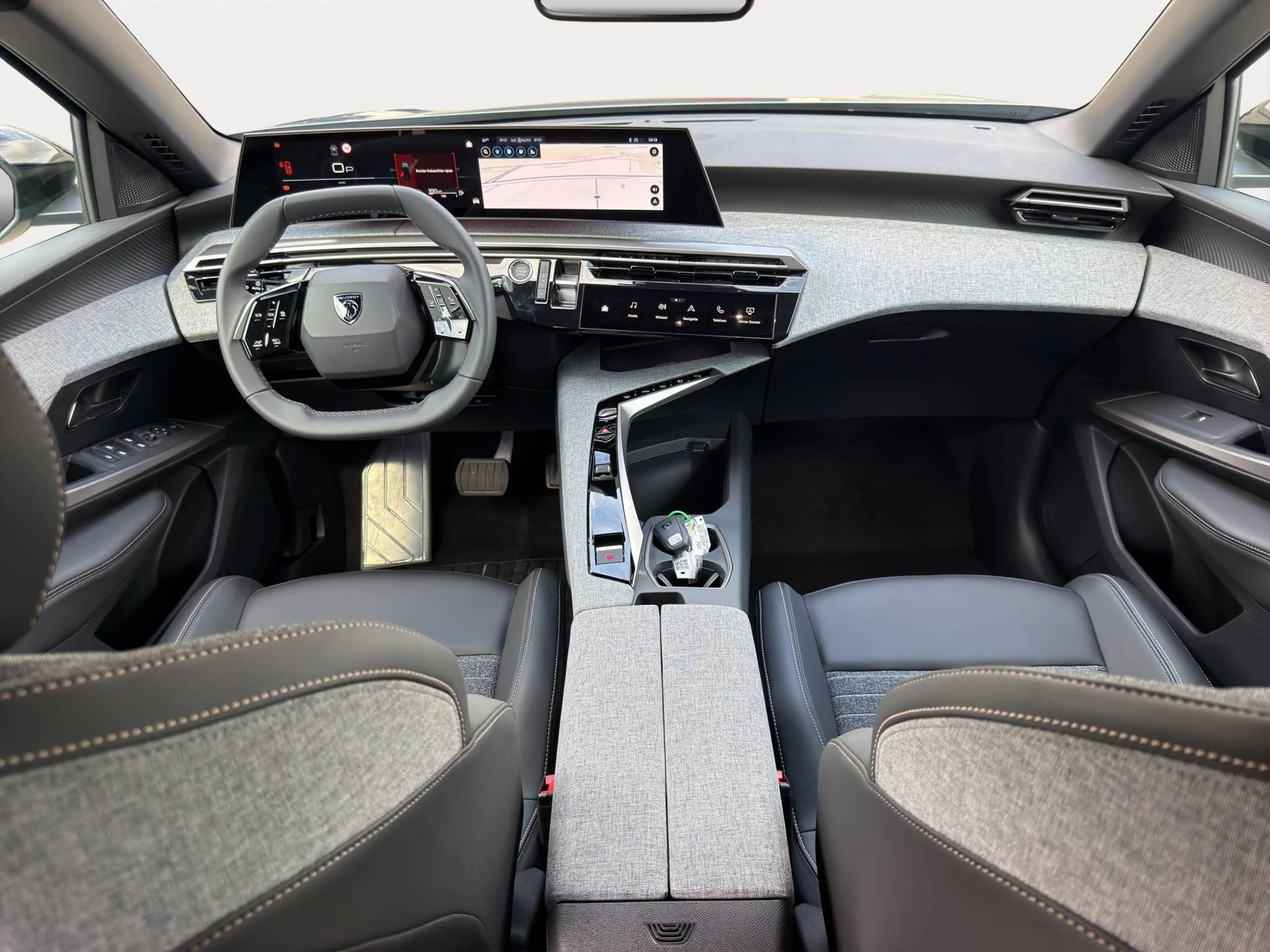 Peugeot 5008 5008 1.2 Turbo MHEV ALLURE 7pl. — photo 14