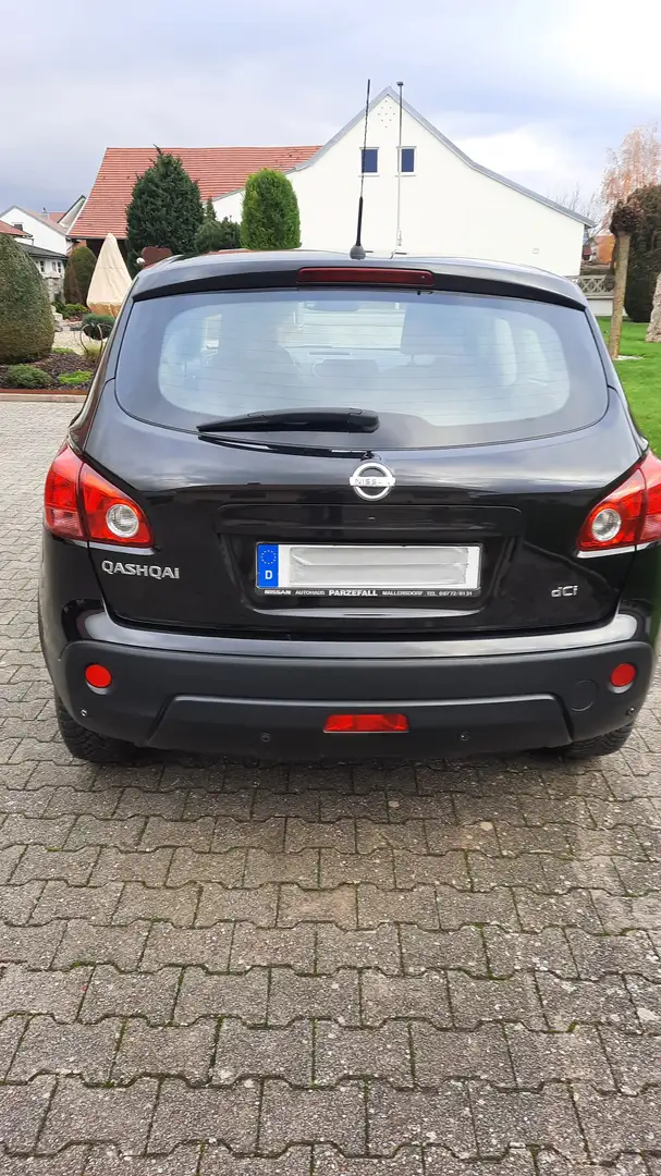 Nissan Qashqai Qashqai Diesel 2.0 dCi DPF tekna Schwarz - 2