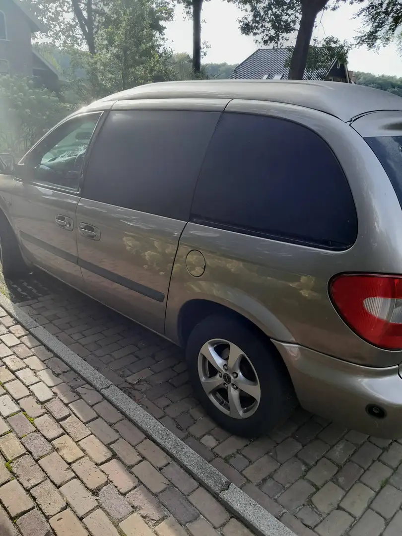Chrysler Grand Voyager HR Beige - 2