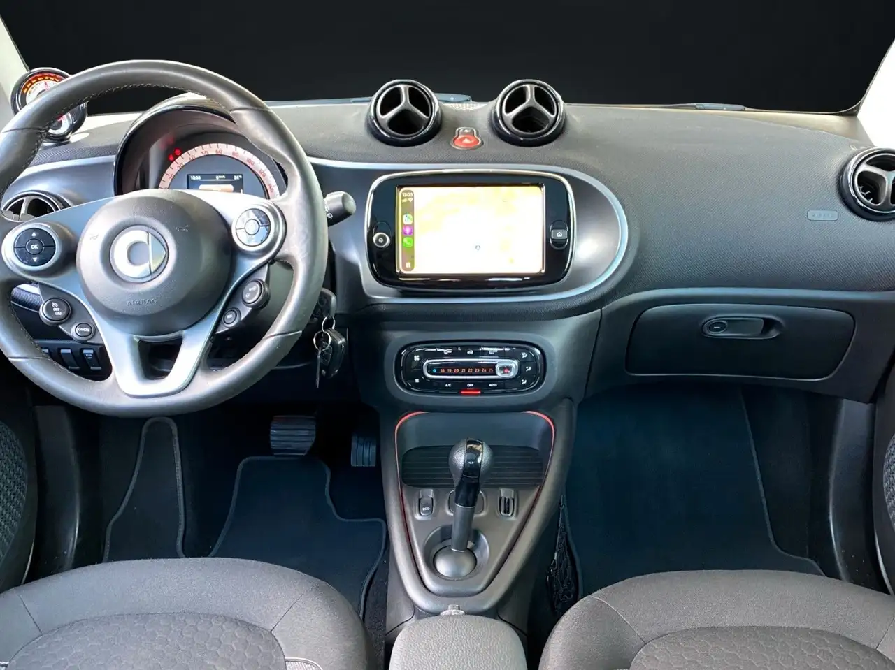 smart forTwo 2021 — фото 10