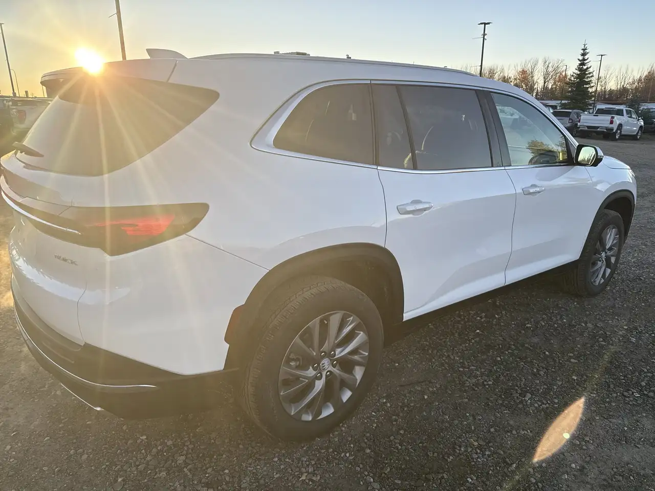 Buick Enclave снимка Buick Enclave