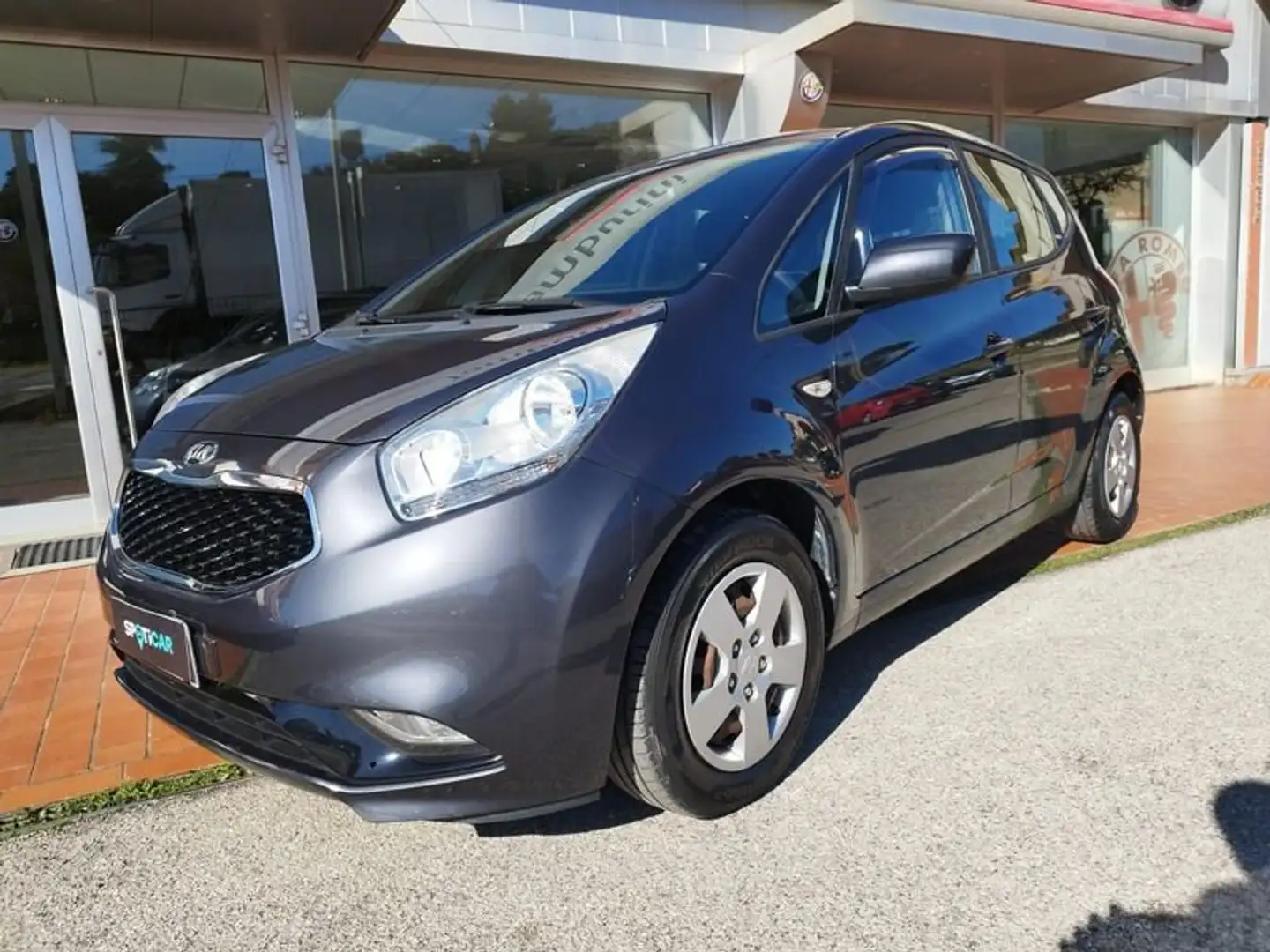 Kia Venga 1.4 CRDi 90CV Active Grigio - 2