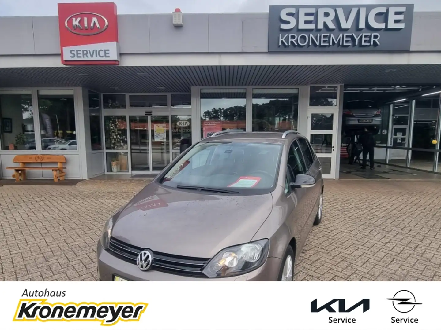 Volkswagen Golf Plus VI 2.0 TDI DPF DSG Style 103 KW (140 PS) AHK-abneh Braun - 1
