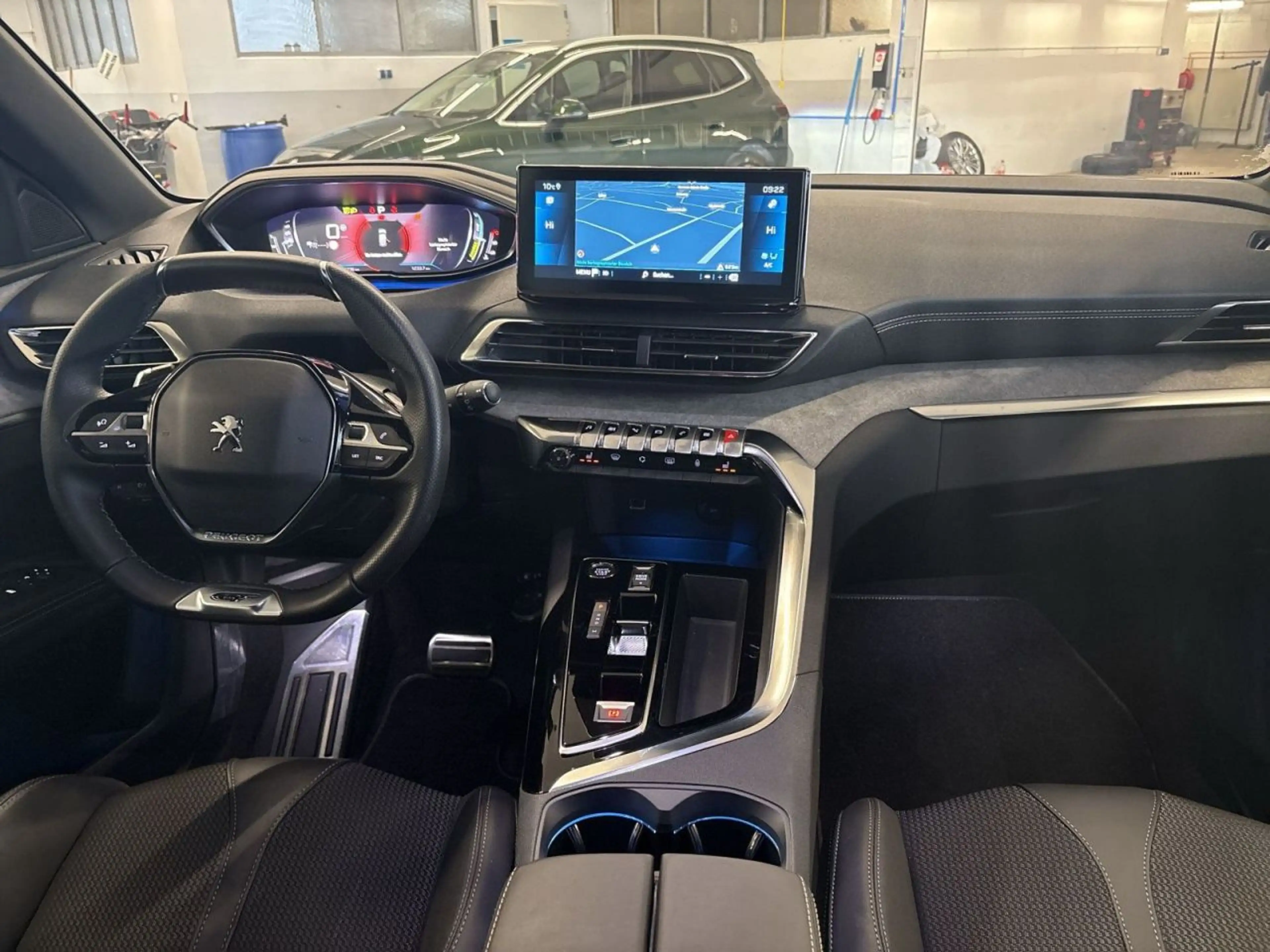 Peugeot 3008 GT Hybrid 136 e-DSC6 — photo 10