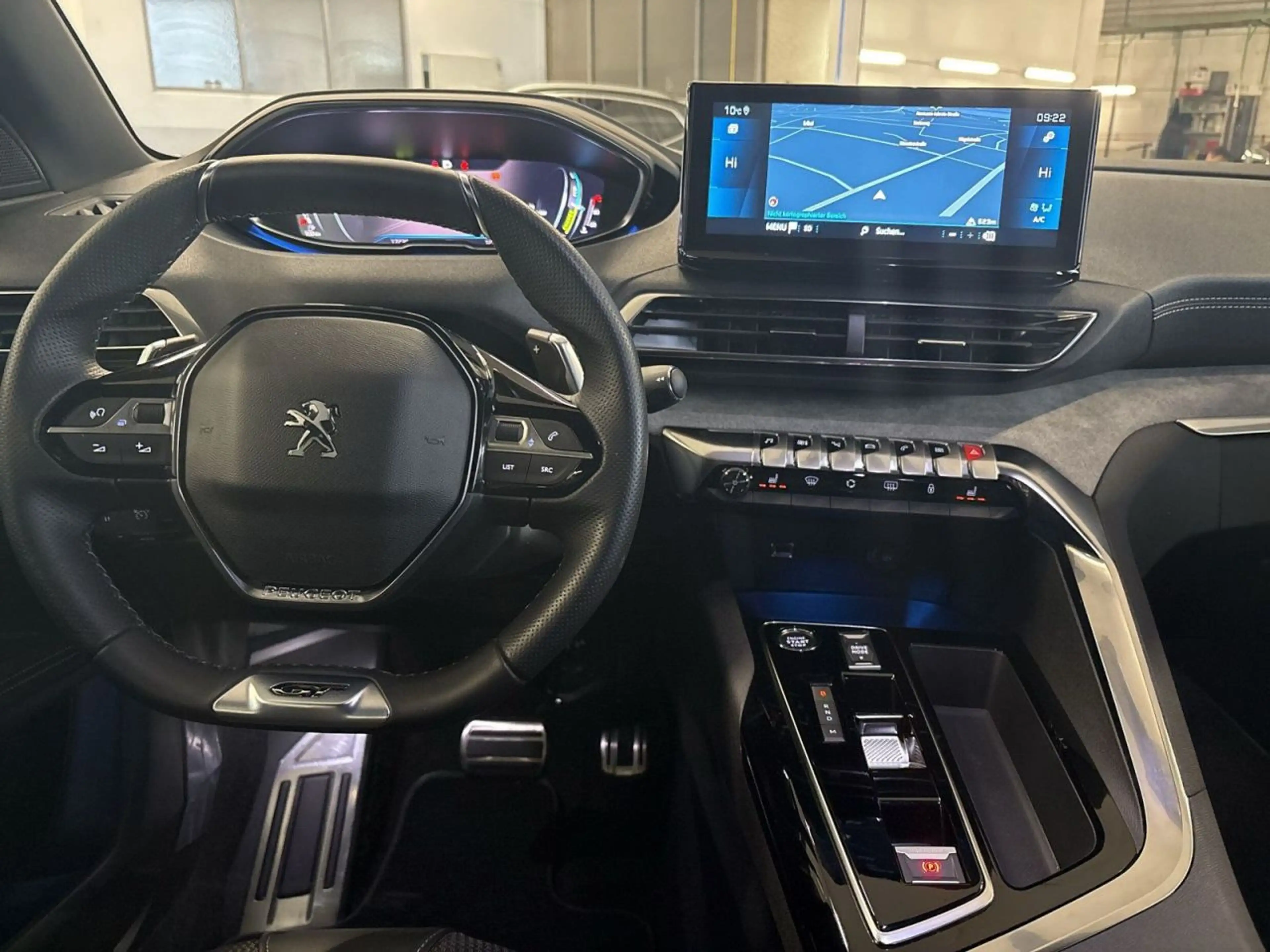 Peugeot 3008 GT Hybrid 136 e-DSC6 — photo 11