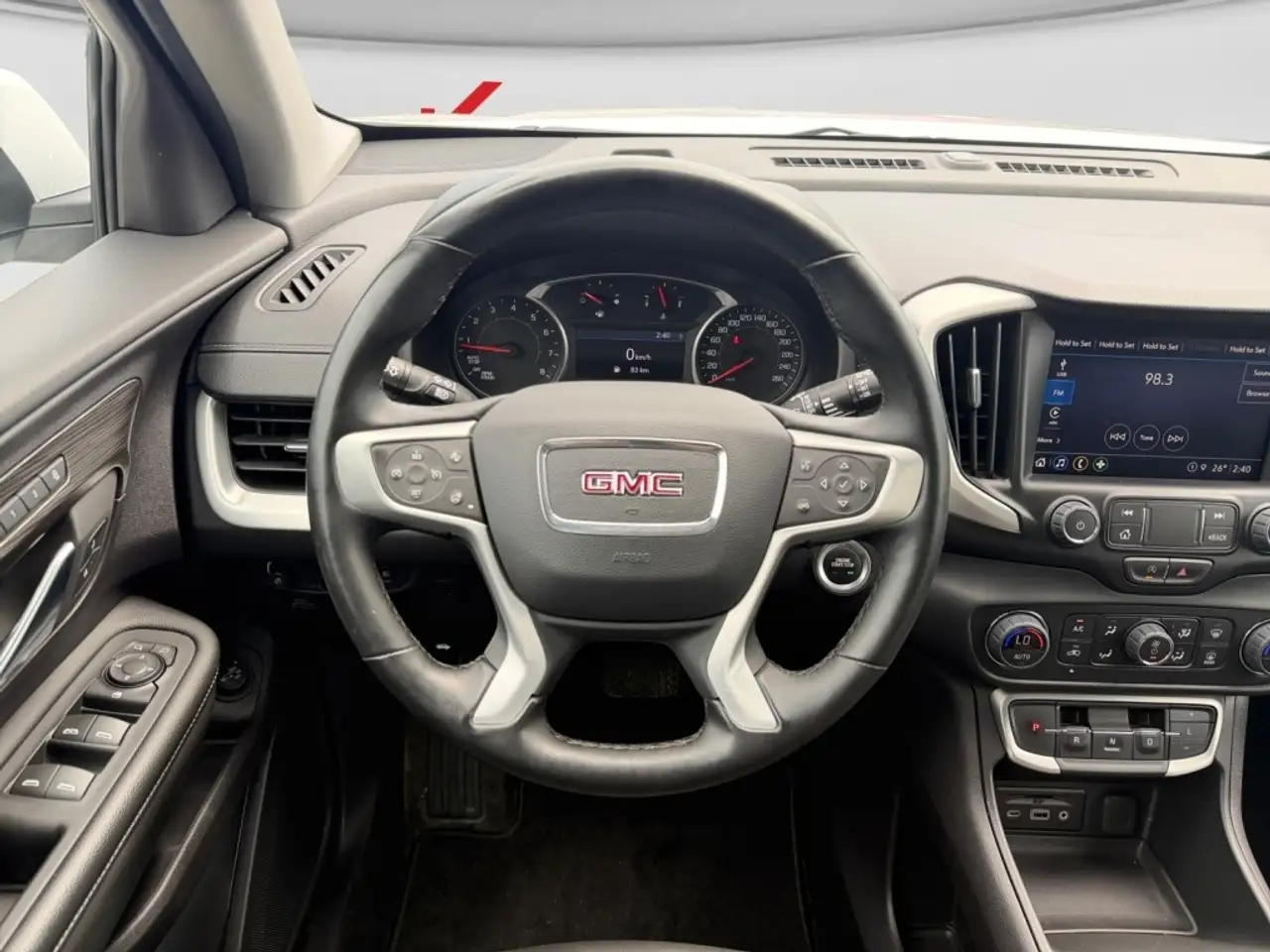 GMC Terrain photo GMC Terrain