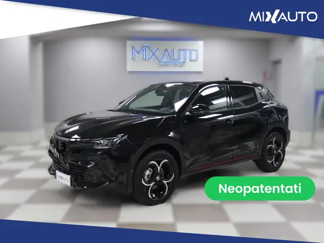 Alfa Romeo Junior 1.2 VGT Hybrid Speciale 145CV EDCT6