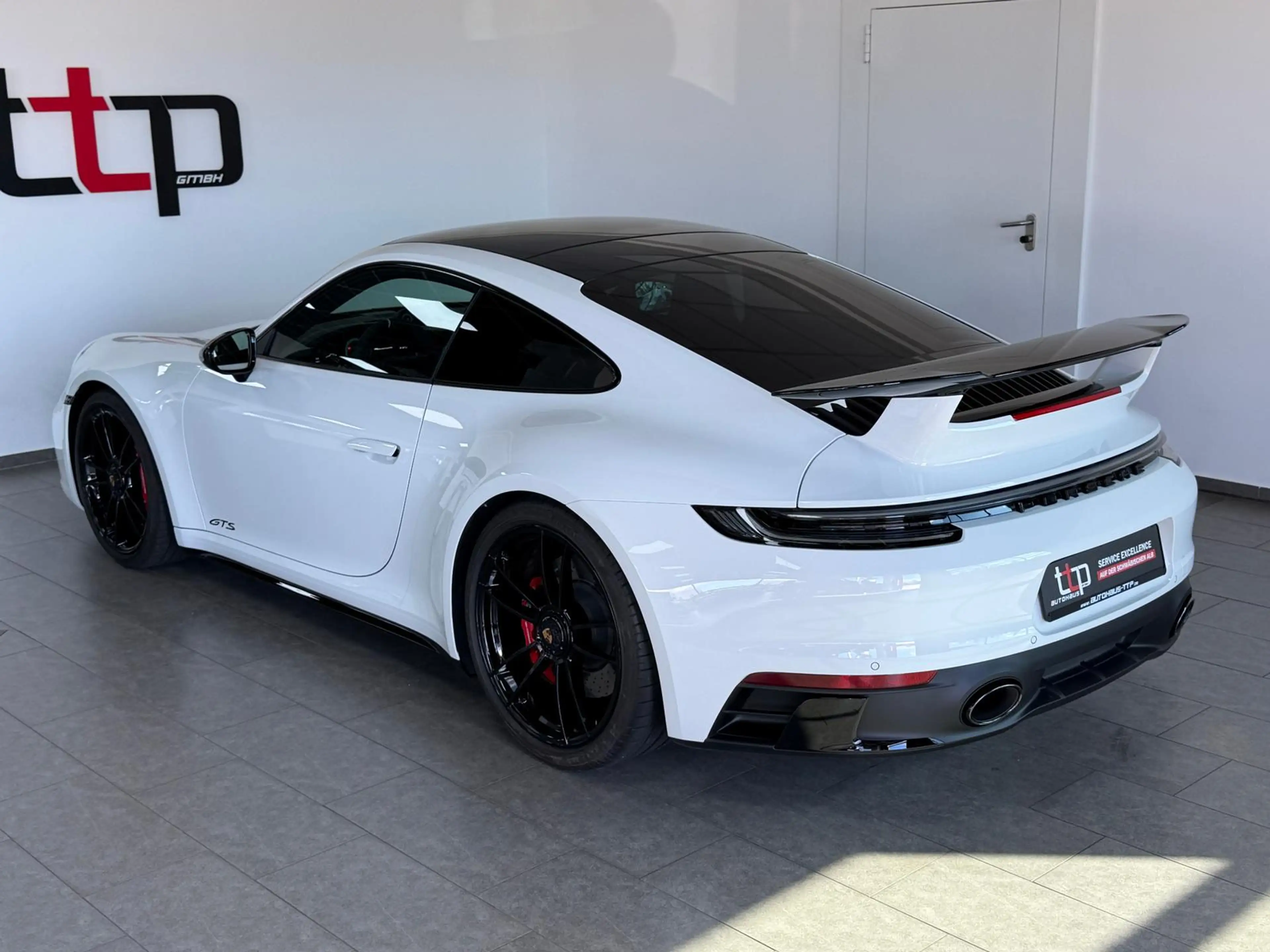 Porsche 992 4 GTS Matrix 18-Wege Carbon Schiebedach PPF — photo 7