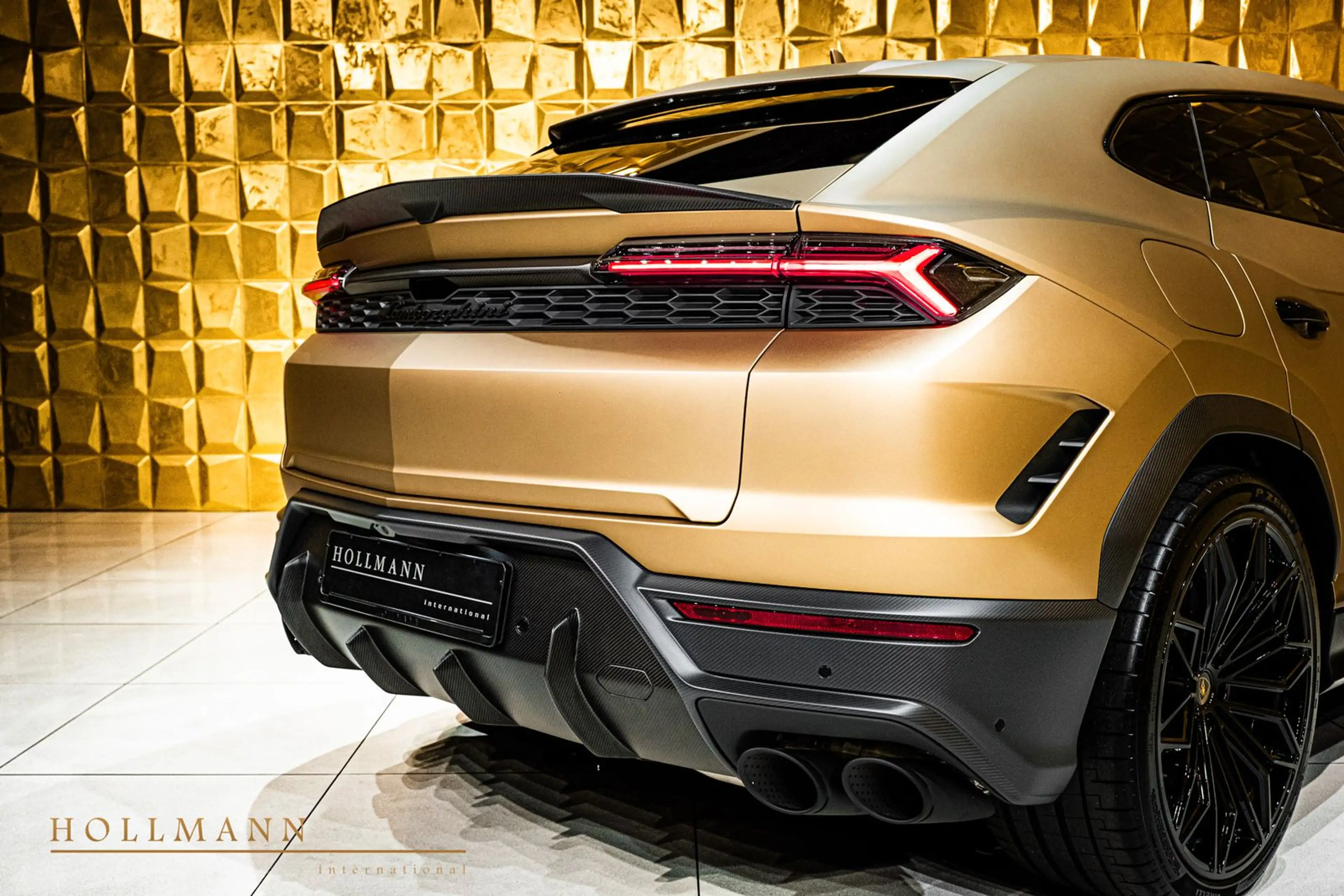 Lamborghini Urus SE + PANORAMA + CARBON TRIM + — photo 15