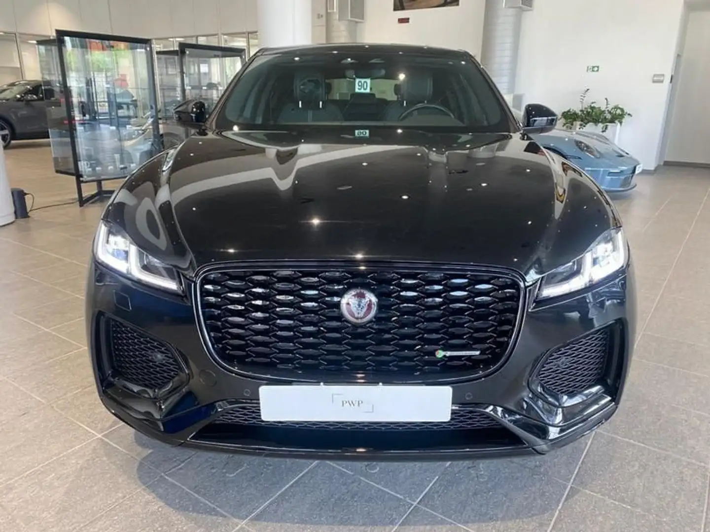 Jaguar F-Pace F Pace R Dynamic Auto - IVA Esposta Schwarz - 2