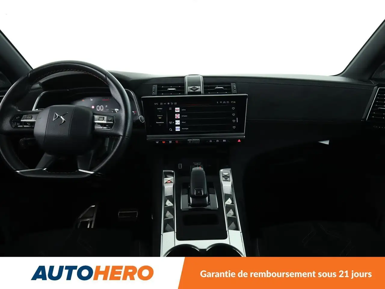 DS Automobiles DS 7 2023 — фото 12