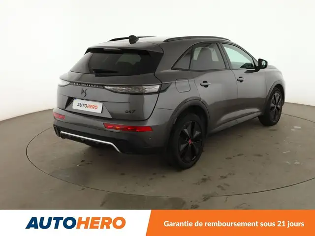 DS Automobiles DS 7 view 6