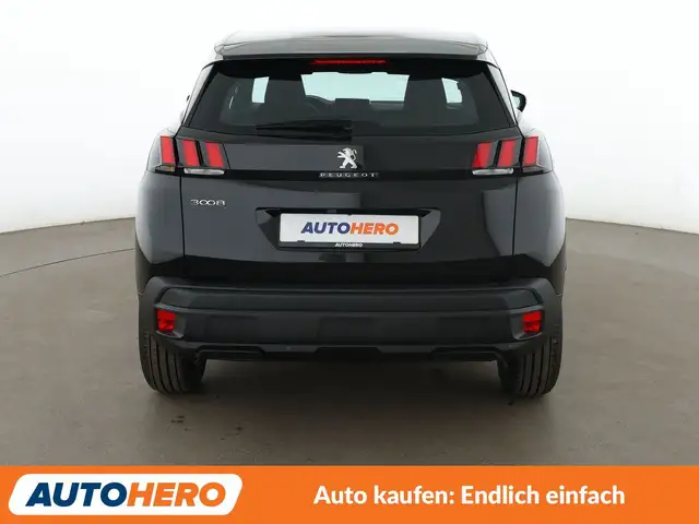 Peugeot 3008 view 5