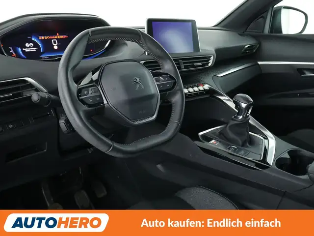 Peugeot 3008 view 11