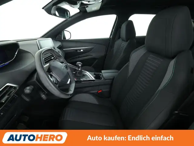 Peugeot 3008 view 10