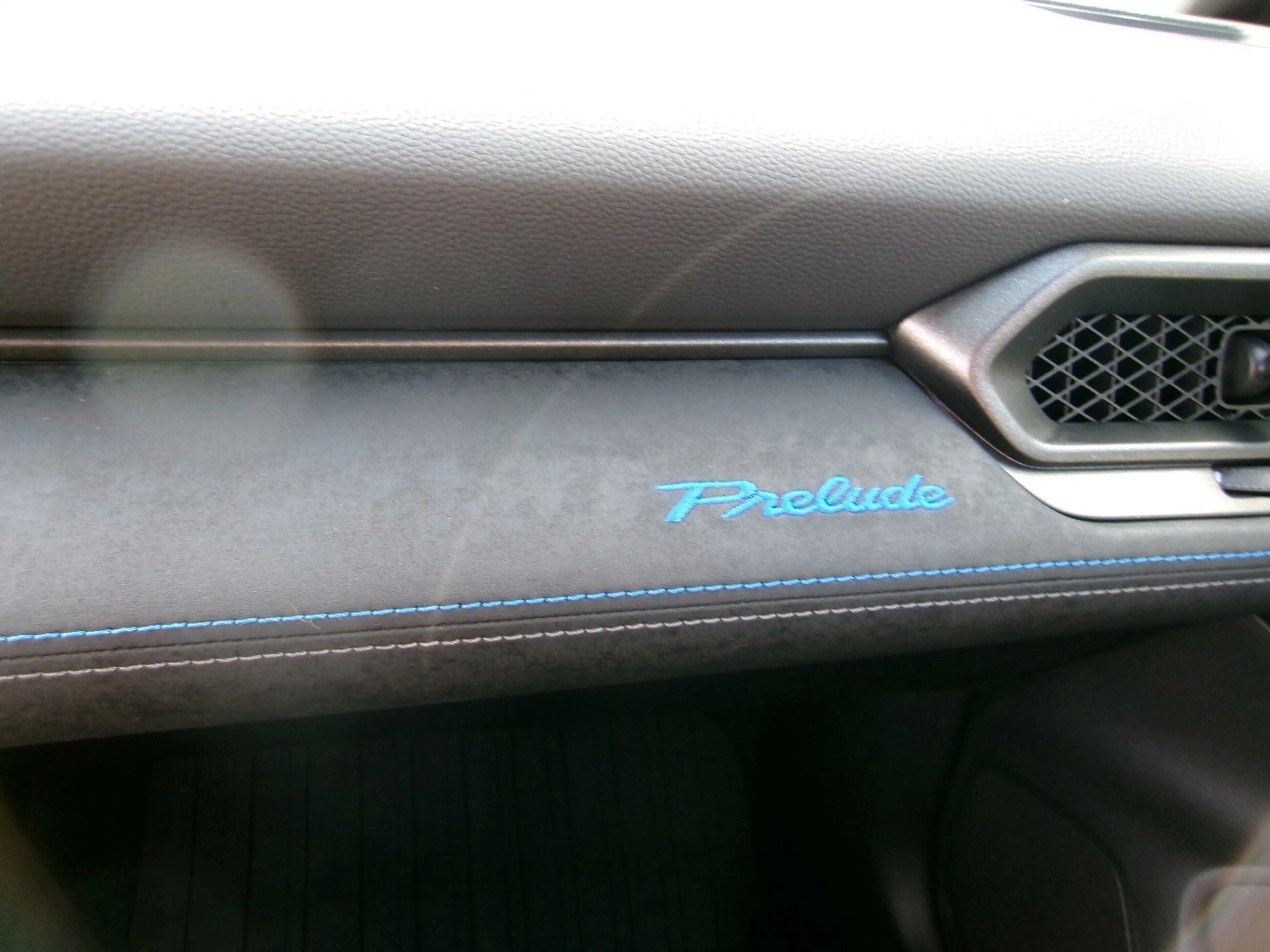 Honda Prelude 2.0 i-MMD e:HEV  Advance 8Jahre Garantie — photo 8