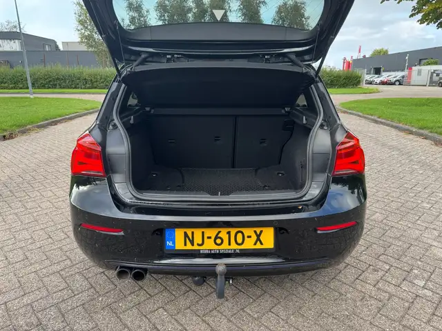 BMW 1 Series view 7