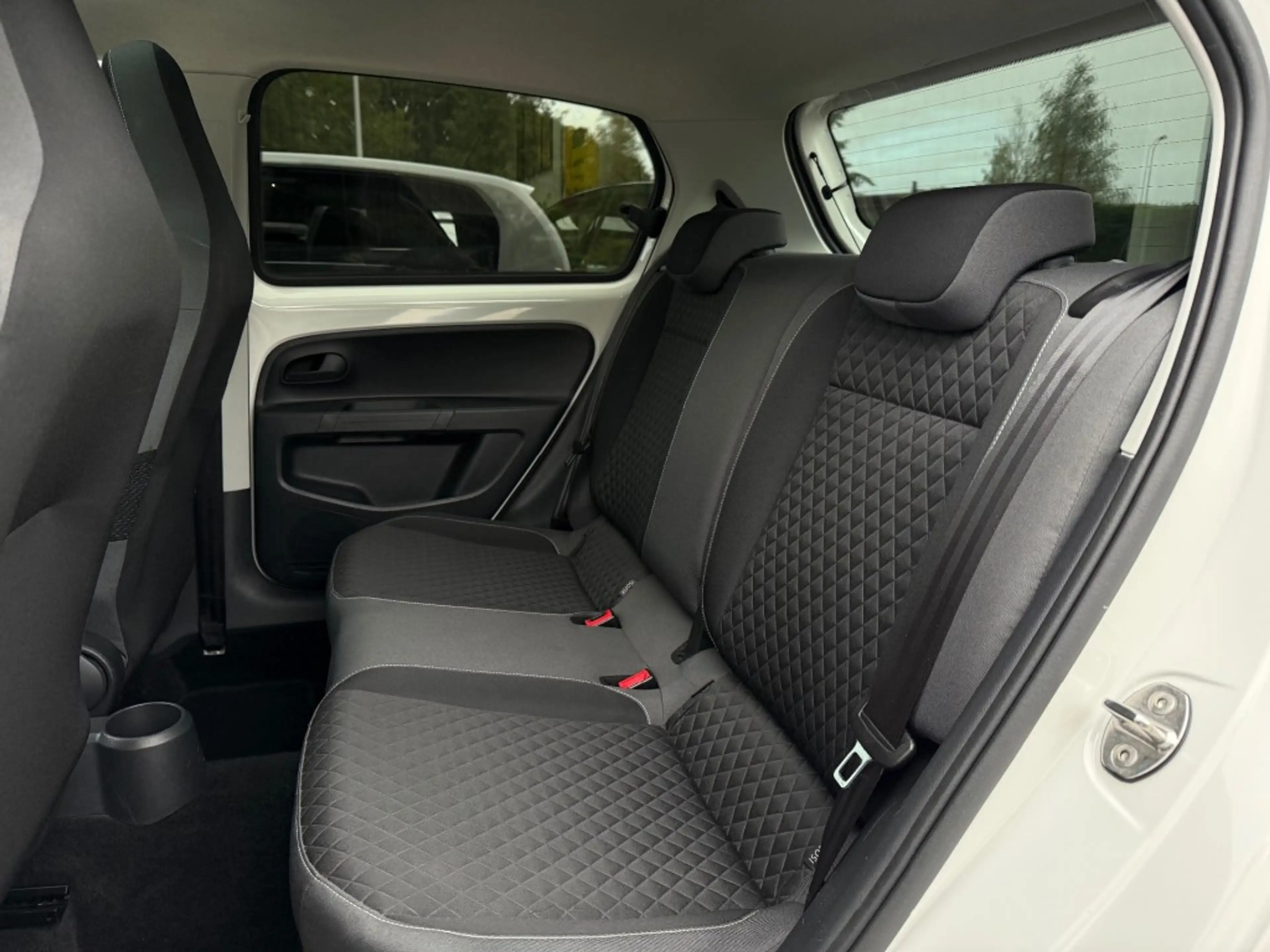 Skoda Citigo 1.0 Greentech Ambition - Pano Cruise Airco Bluetoo — photo 16