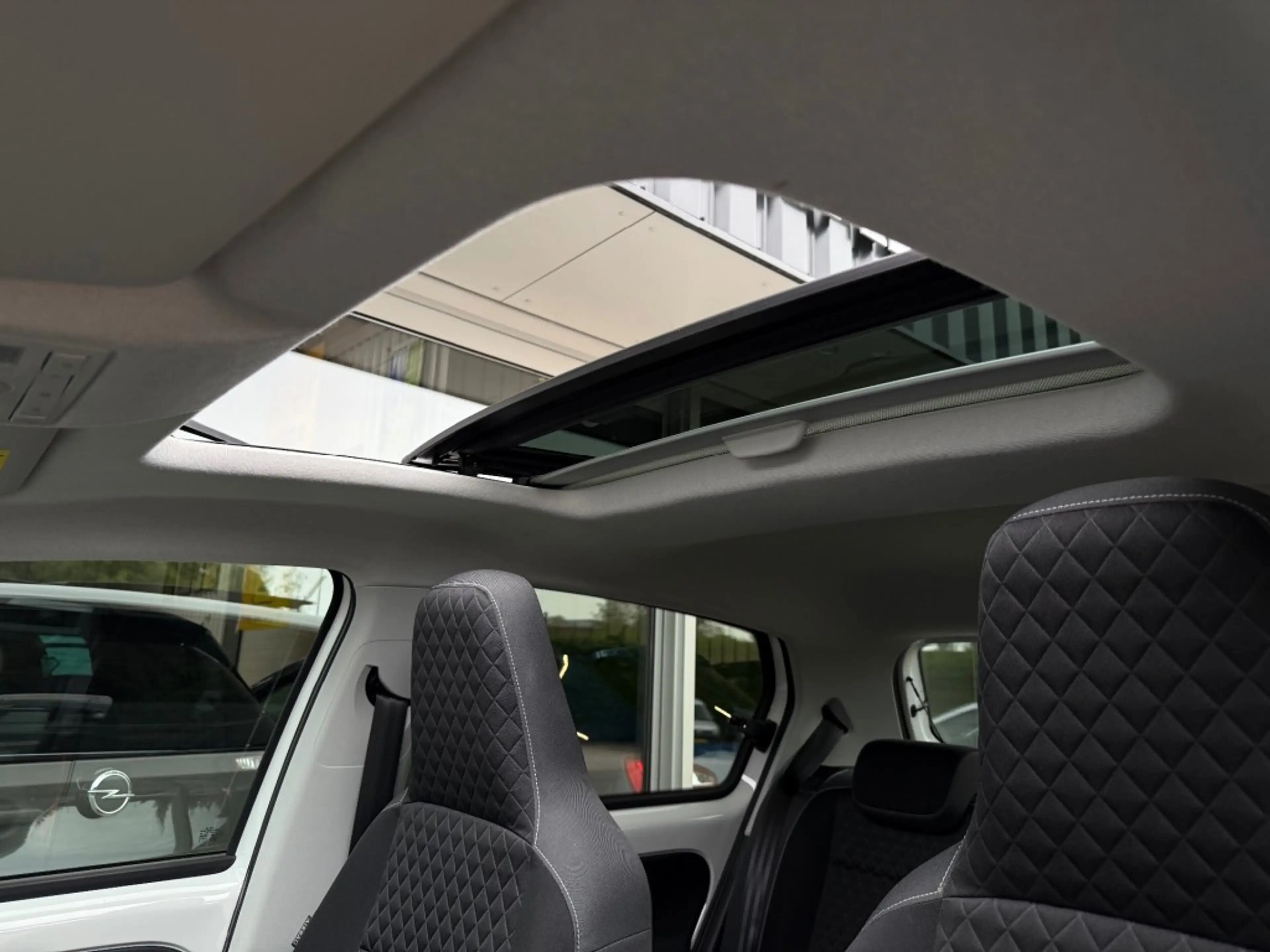Skoda Citigo 1.0 Greentech Ambition - Pano Cruise Airco Bluetoo — photo 15