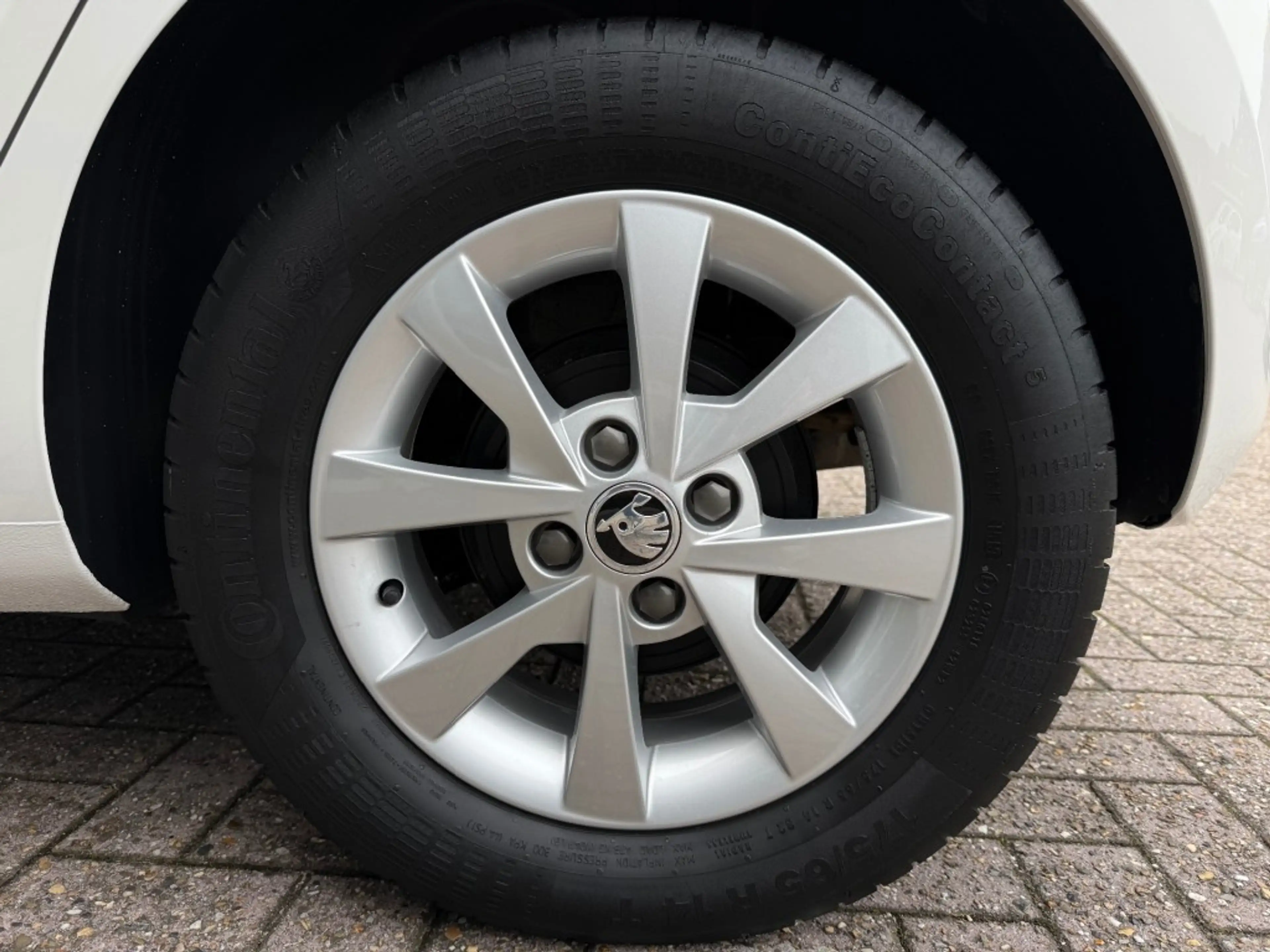 Skoda Citigo 1.0 Greentech Ambition - Pano Cruise Airco Bluetoo — photo 21