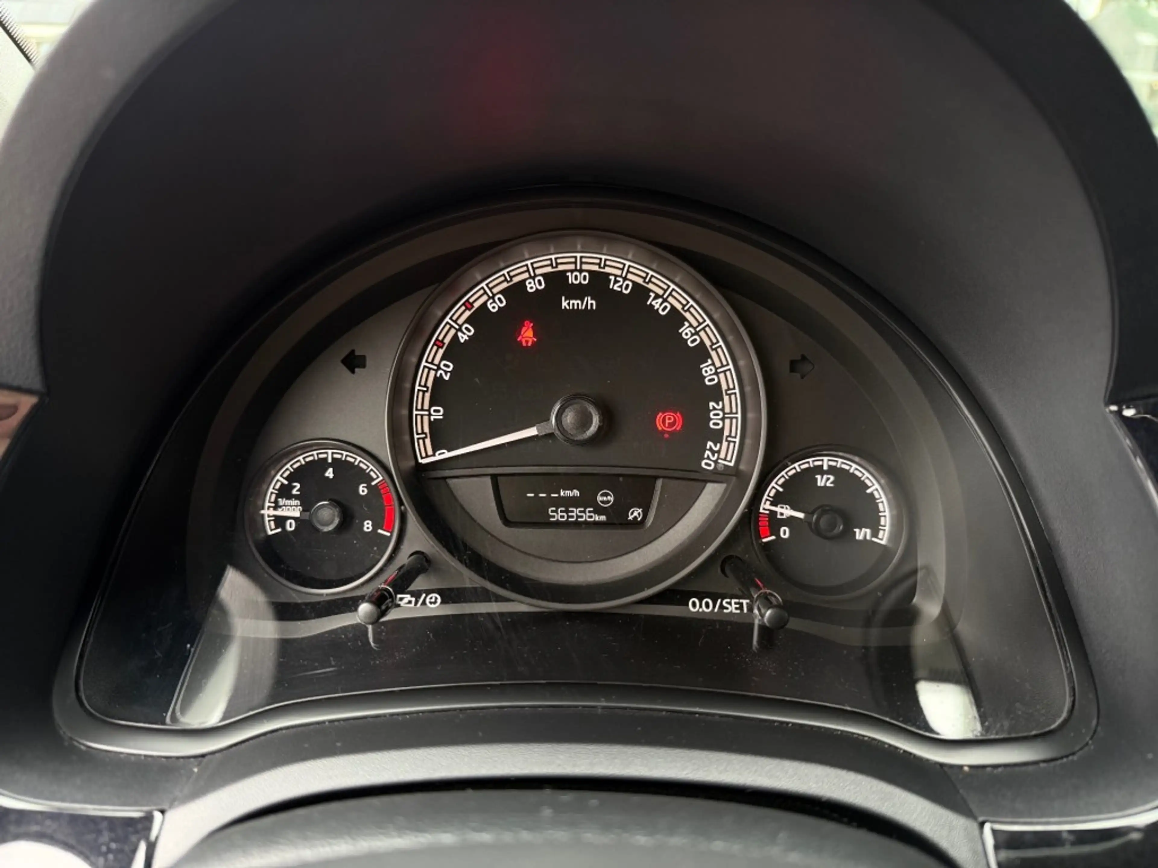 Skoda Citigo 1.0 Greentech Ambition - Pano Cruise Airco Bluetoo — photo 29