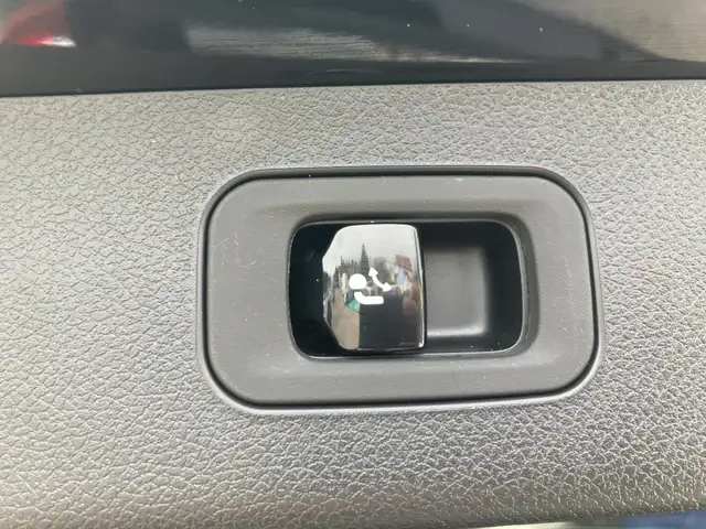 Mercedes-Benz E 300 de T-Modell Österreich-Edition Ansicht 14