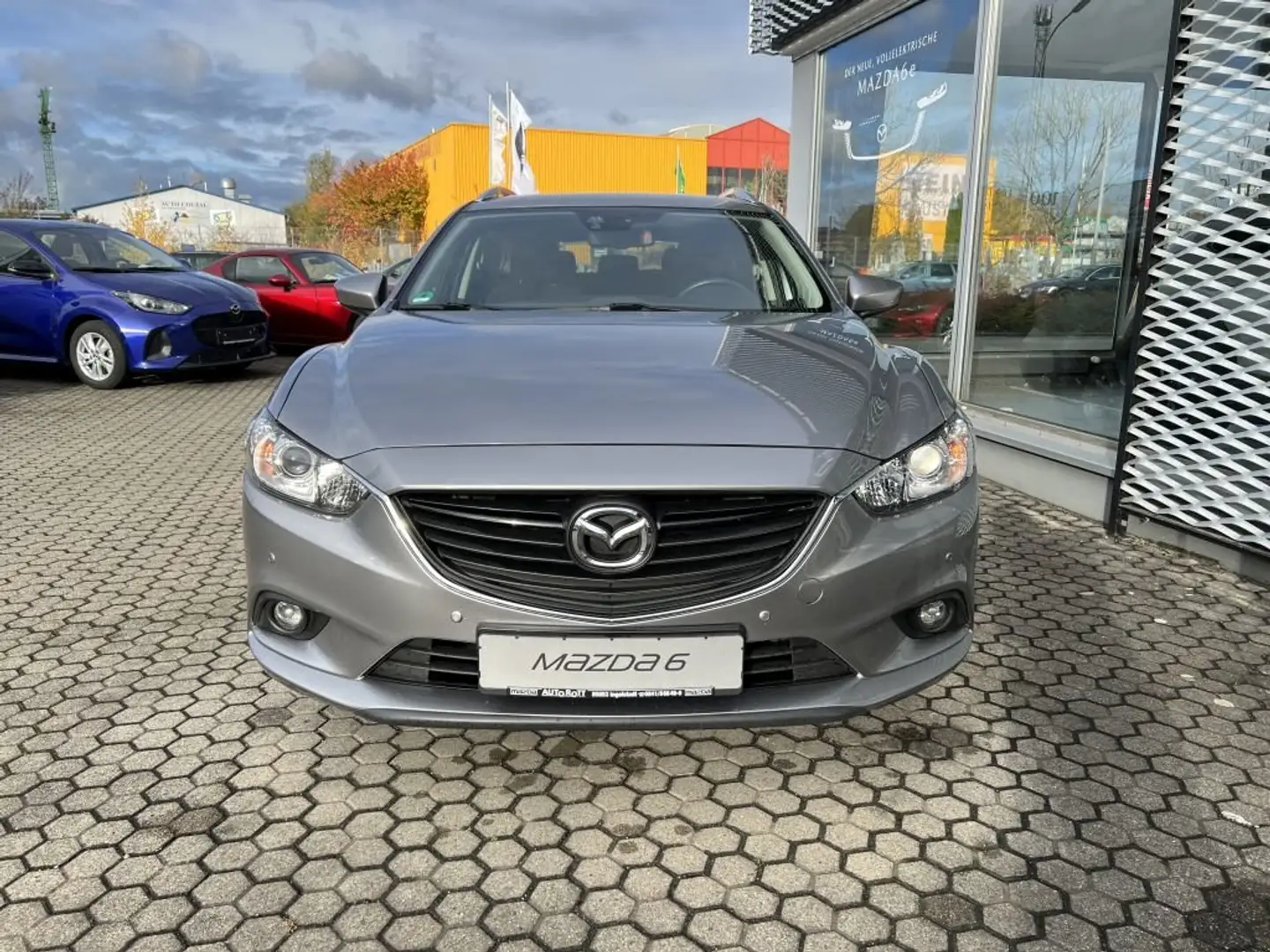 Mazda 6 Kombi Automatik Center-Line Navi Anhängerkupplu Silber - 2