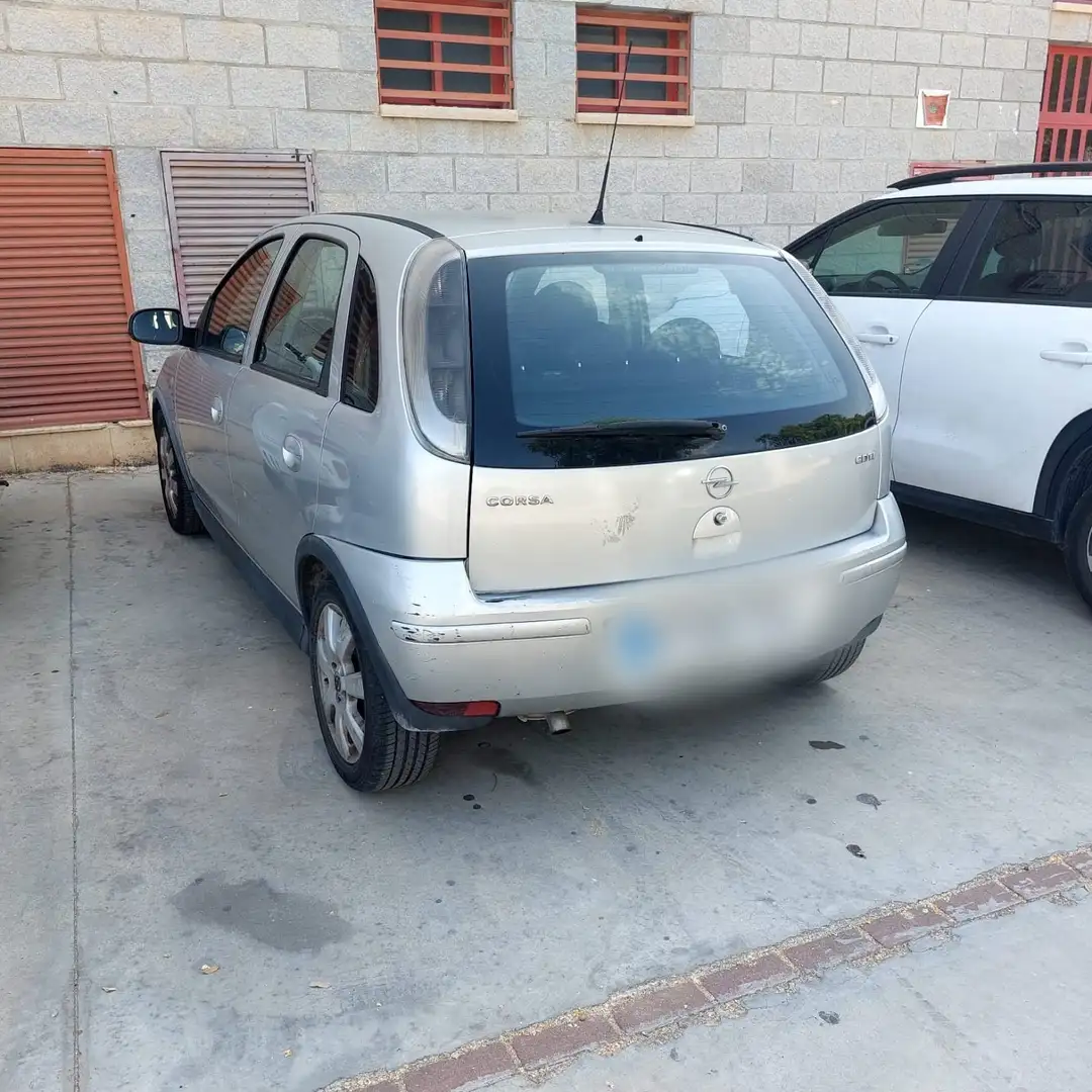 Opel Corsa 1.3CDTI Silverline Base - 1