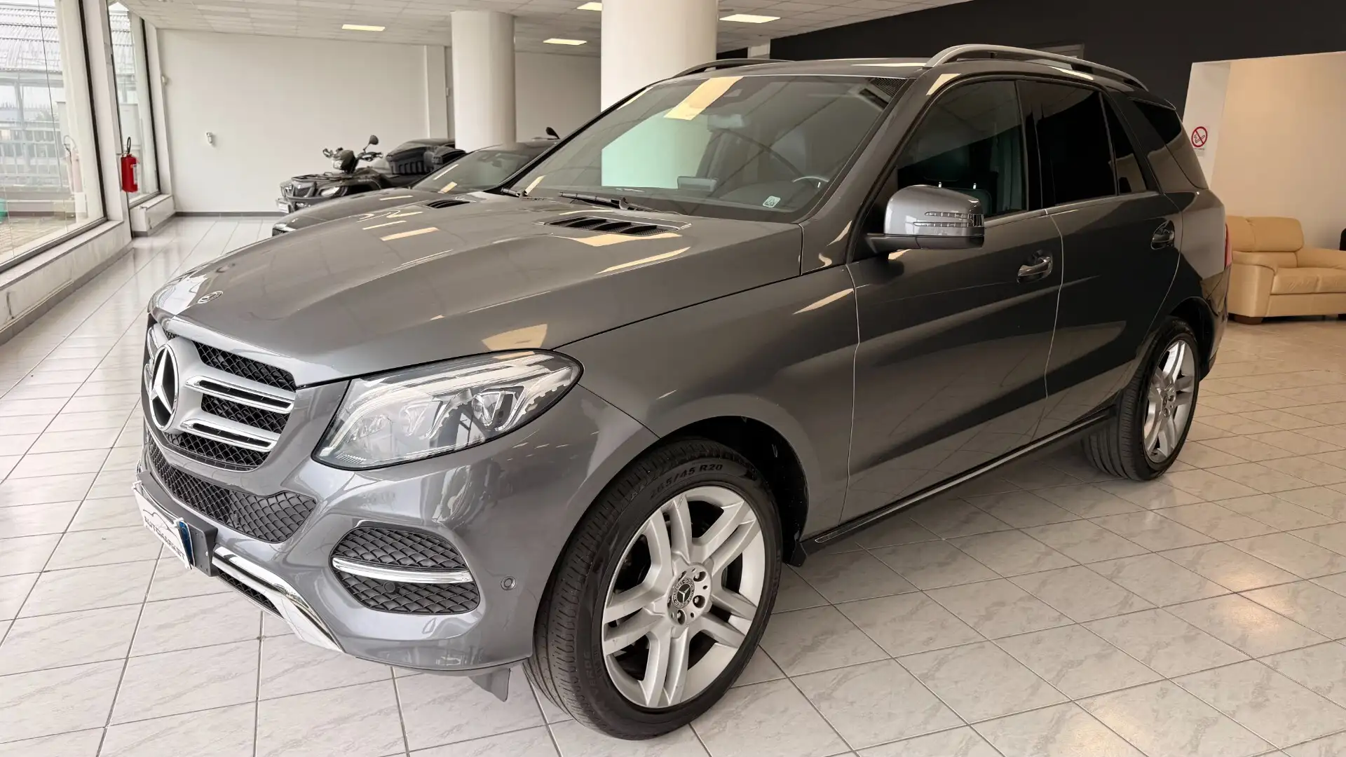 Mercedes-Benz GLE 250 GLE 250 d 4Matic Premium Szürke - 1