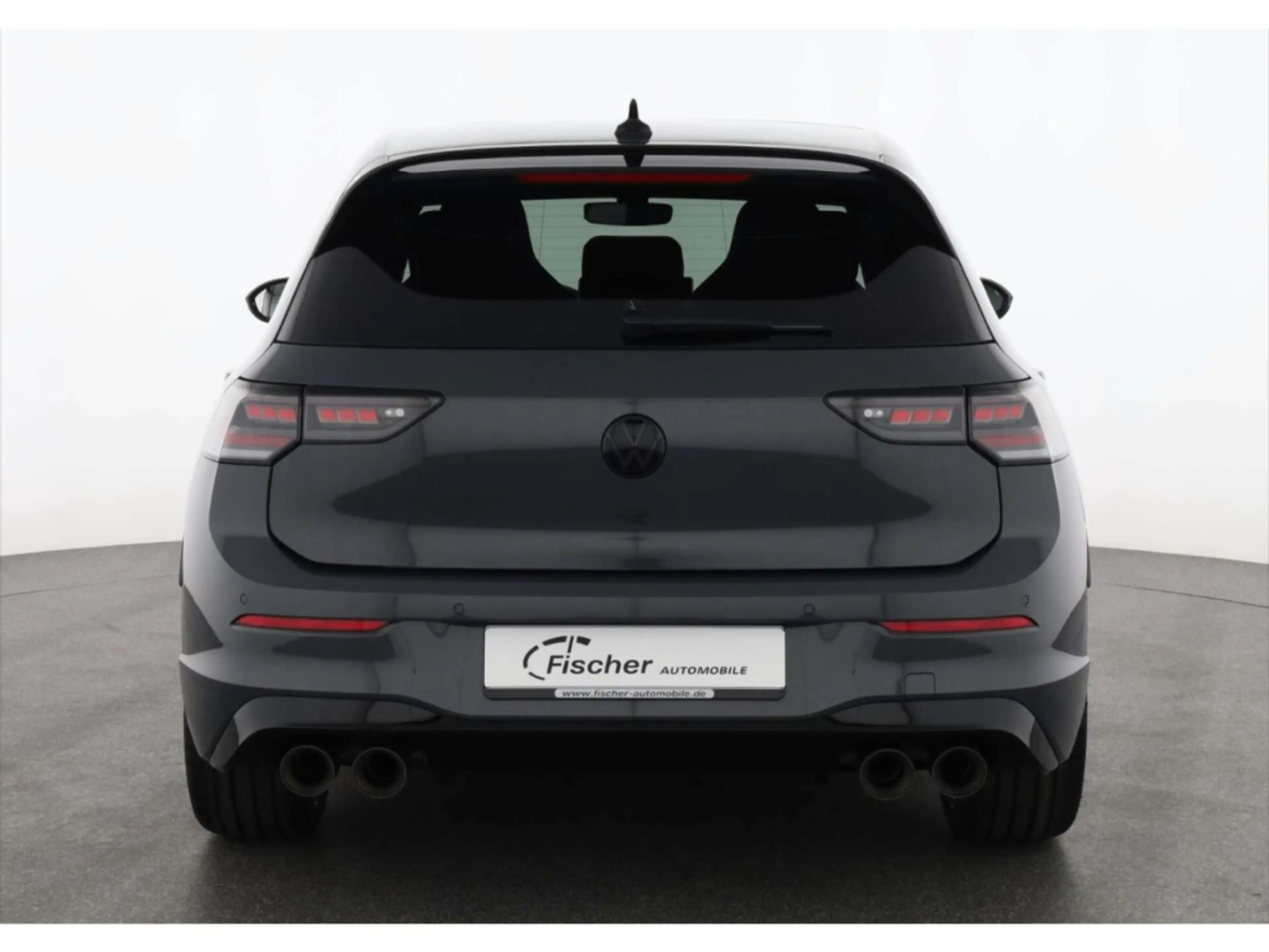 Volkswagen Golf R 2.0 TSI OPF Black Style — photo 6