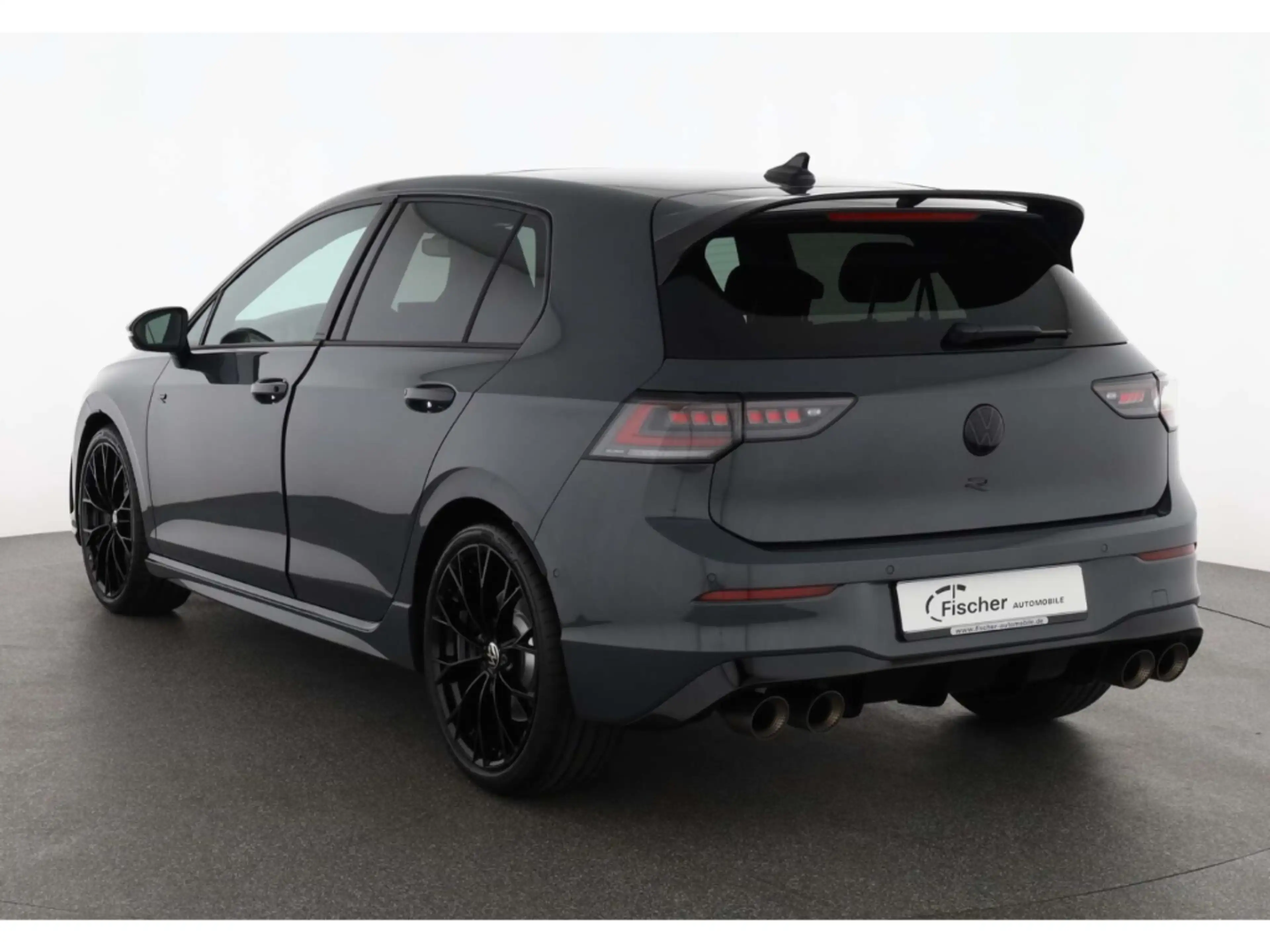Volkswagen Golf R 2.0 TSI OPF Black Style — photo 4