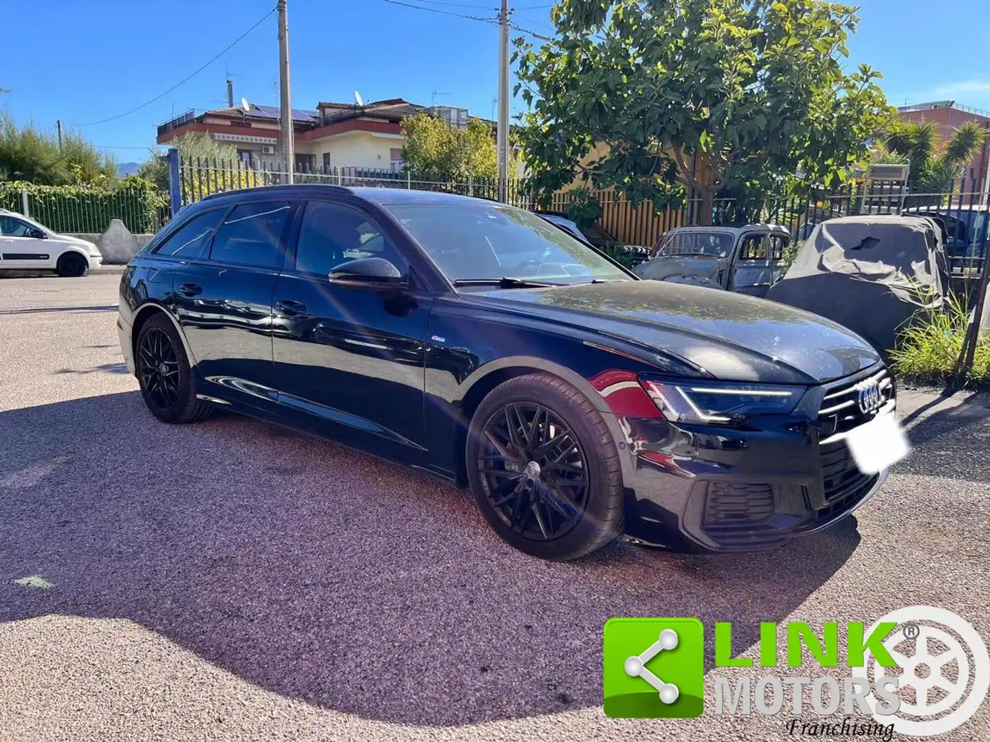 Audi A6 Avant 40 2.0 TDI S tronic Noir - 1