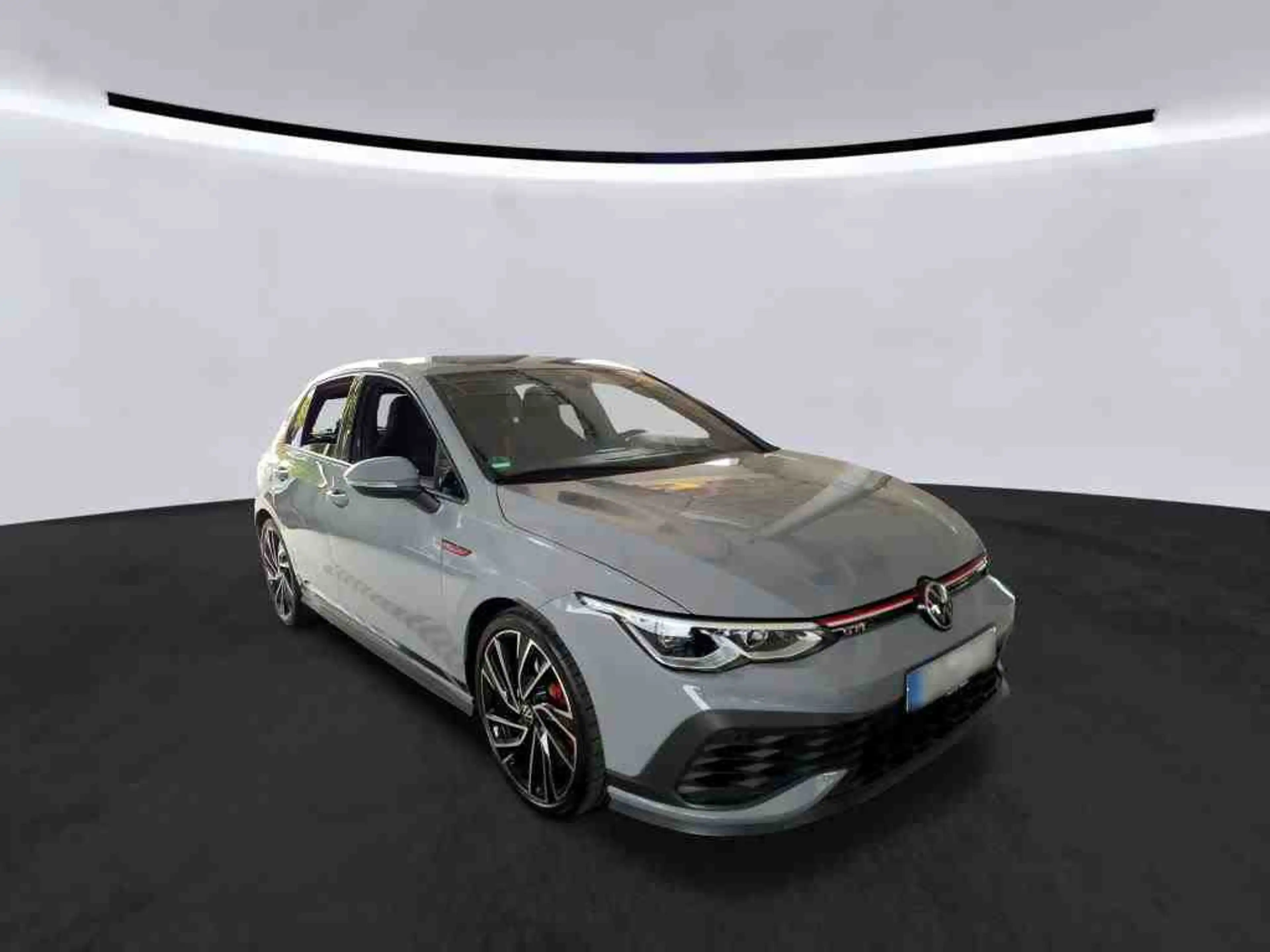Volkswagen Golf GTI Golf VIII 2.0 TSI DSG GTI CLUBSPORT*LED*KAMERA*P — photo 4