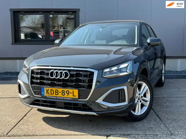 Audi Q2 30 TFSI Pro Line / camera / stoelverw. elektrische