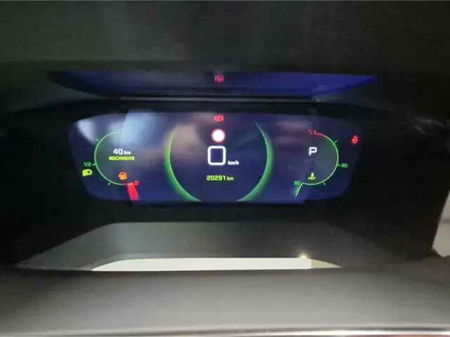 Peugeot 208 view 14
