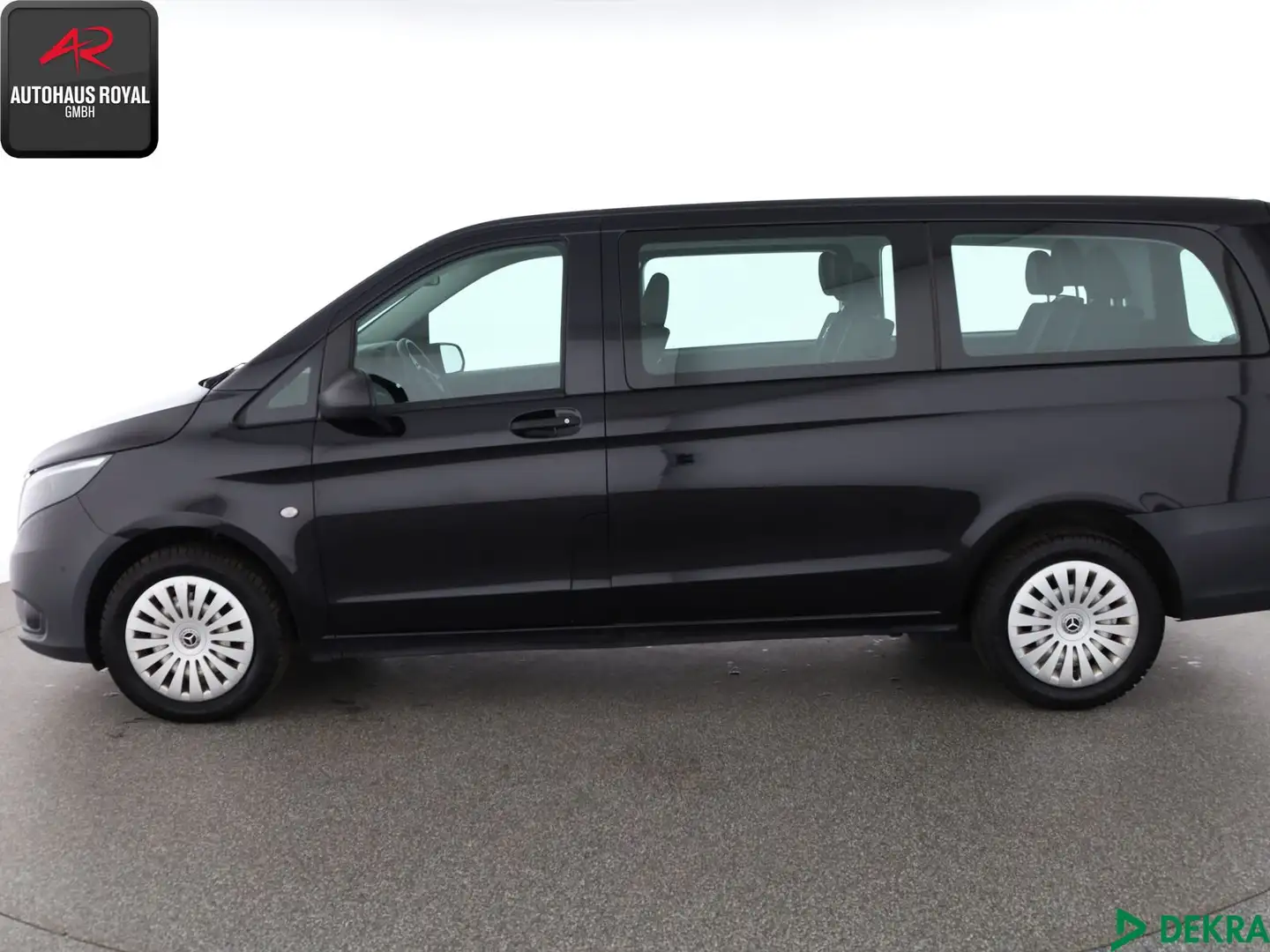Mercedes-Benz Vito Vito 114 CDI TOURER LANG 9 SITZE AUT,NAVI,KAMERA Чорний - 2
