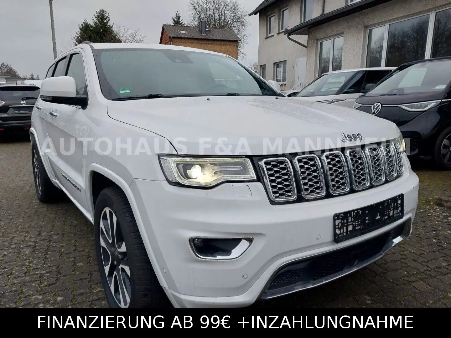 Jeep Grand Cherokee 3.0 CRD Overland PANO AHK NAV ACC Wit - 2