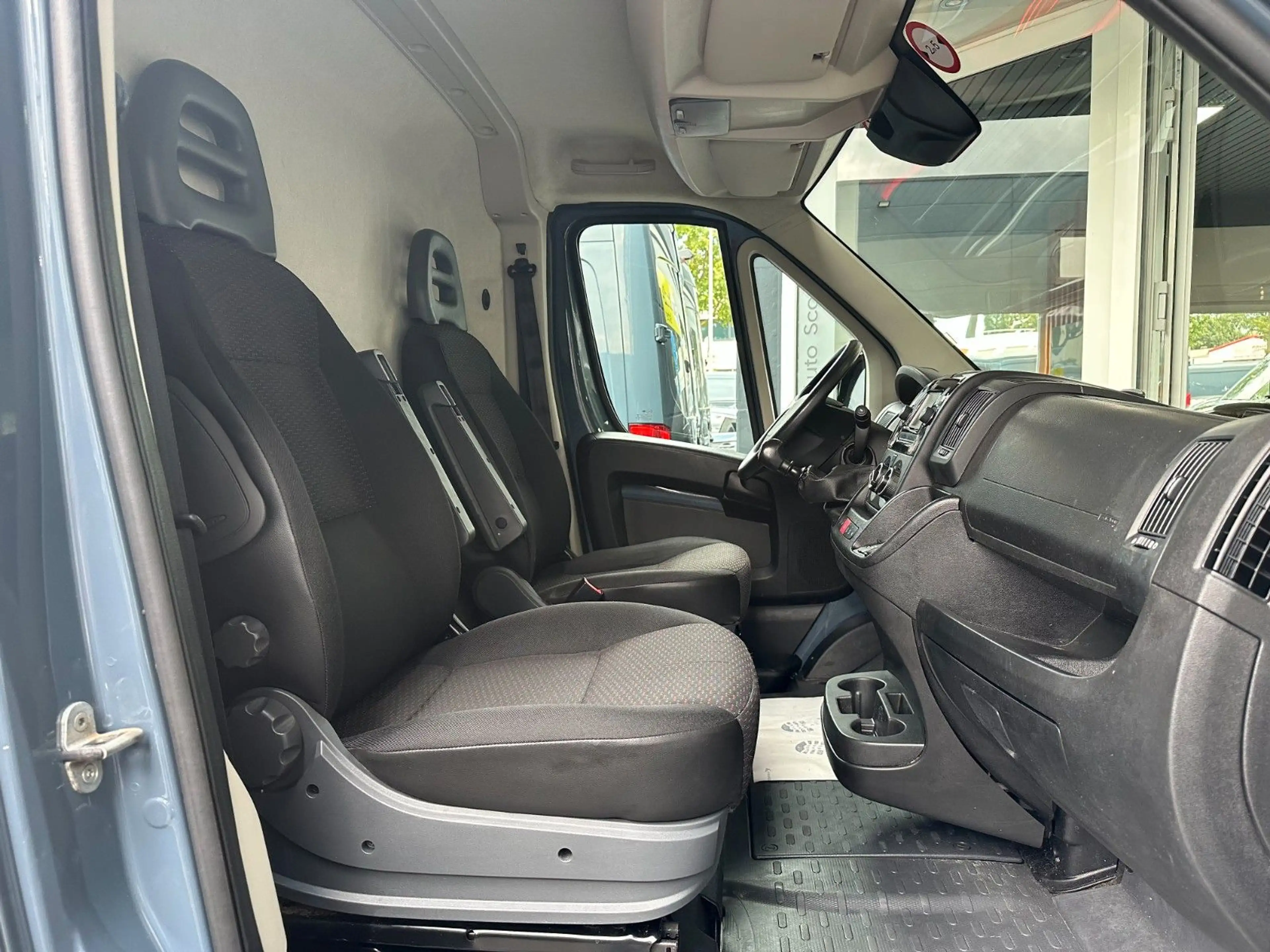 Peugeot Boxer Kasten 328 2.2BlueHDi 120 Pro*TÜV&Insp.NEU — photo 13