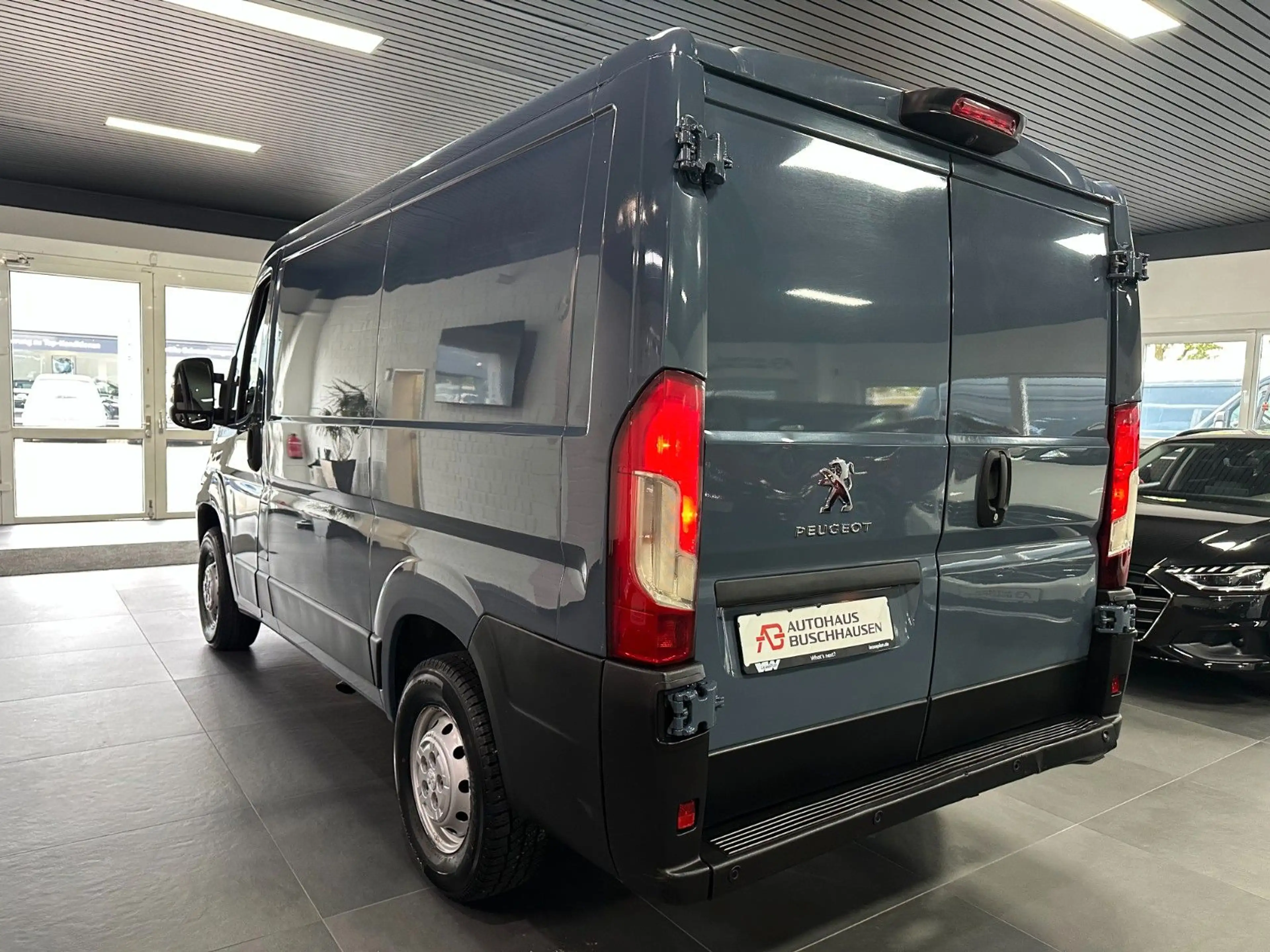 Peugeot Boxer Kasten 328 2.2BlueHDi 120 Pro*TÜV&Insp.NEU — photo 5