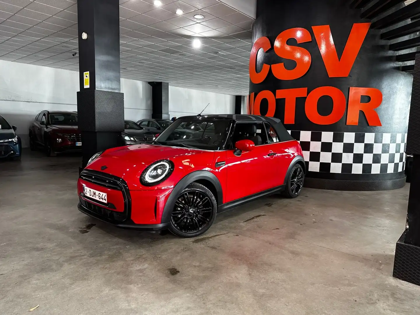 MINI Cooper Cabrio Aut. Rojo - 2