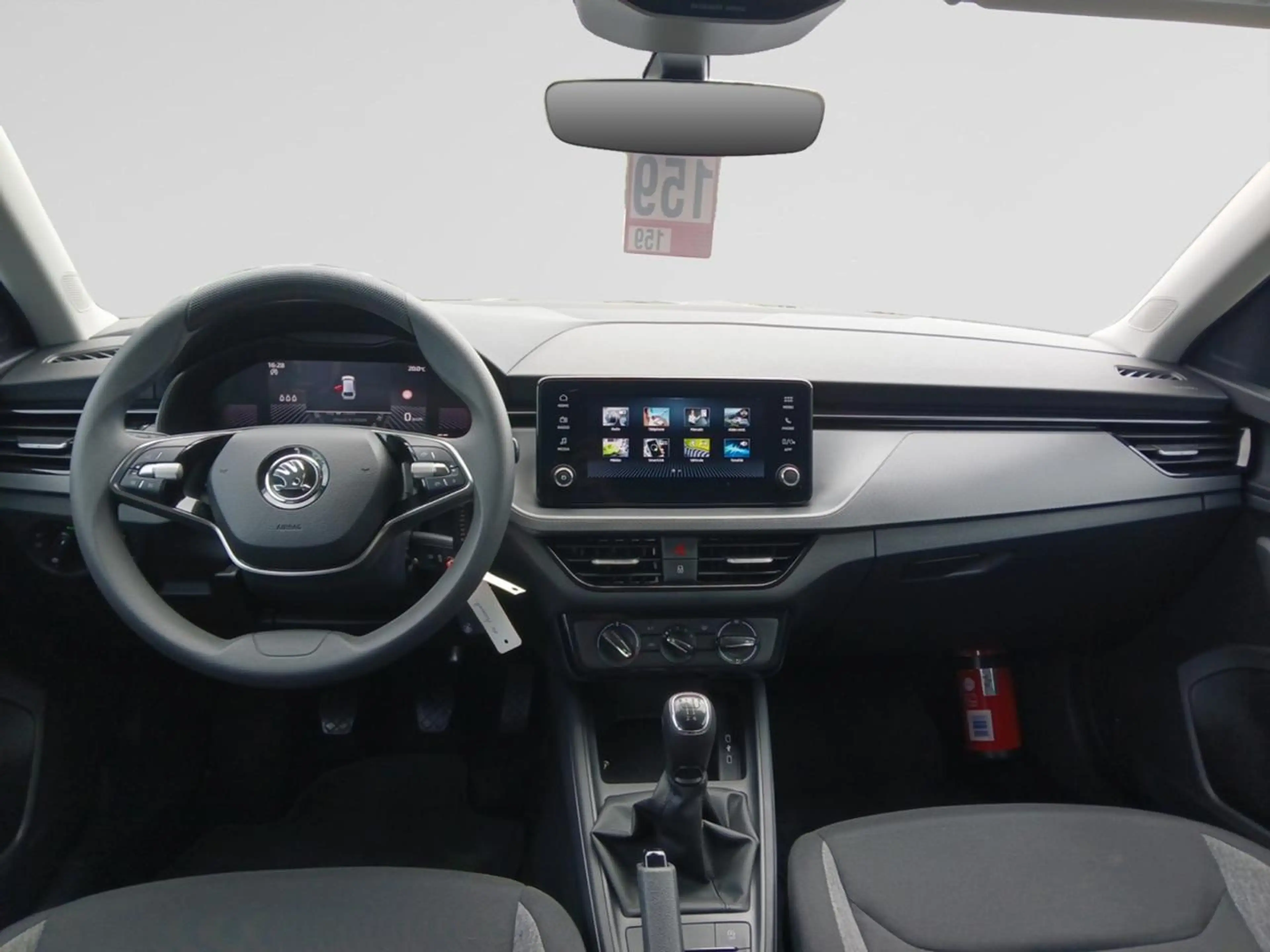 Skoda Scala 1.0 TSI Essence — photo 18
