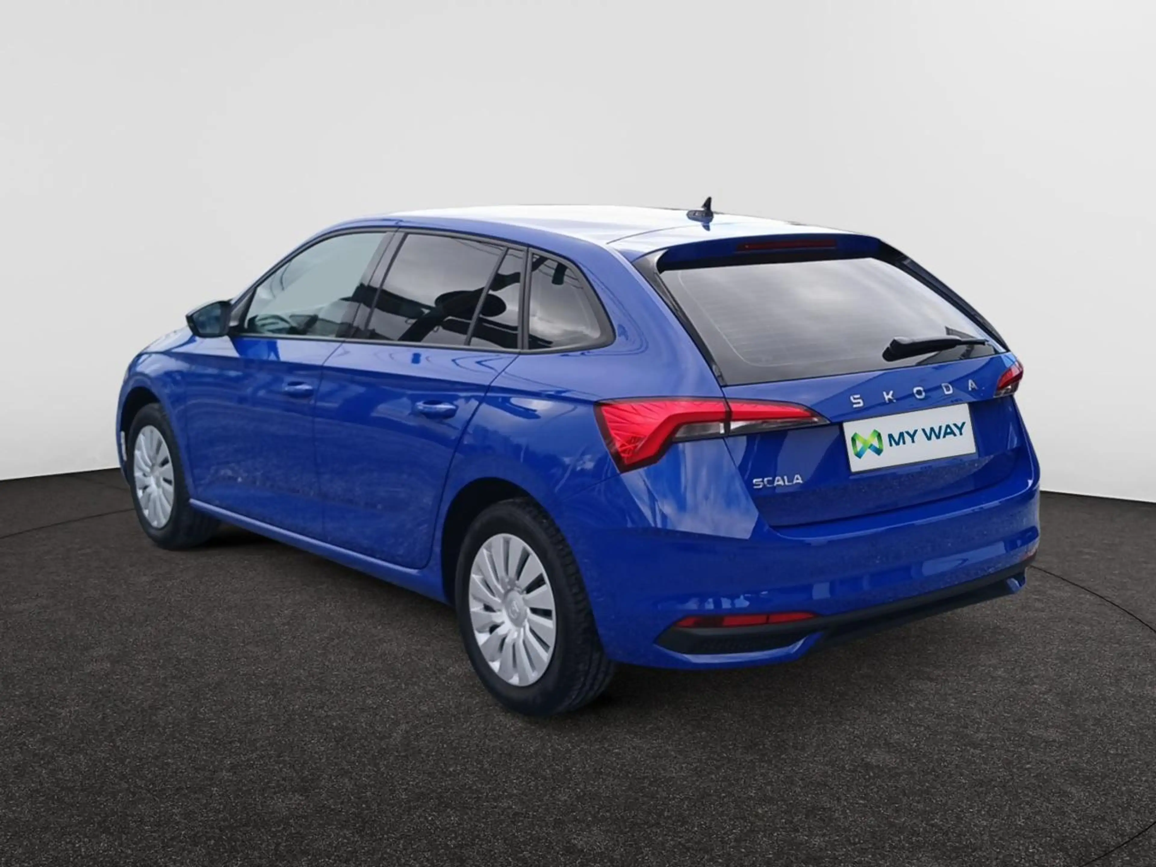 Skoda Scala 1.0 TSI Essence — photo 12