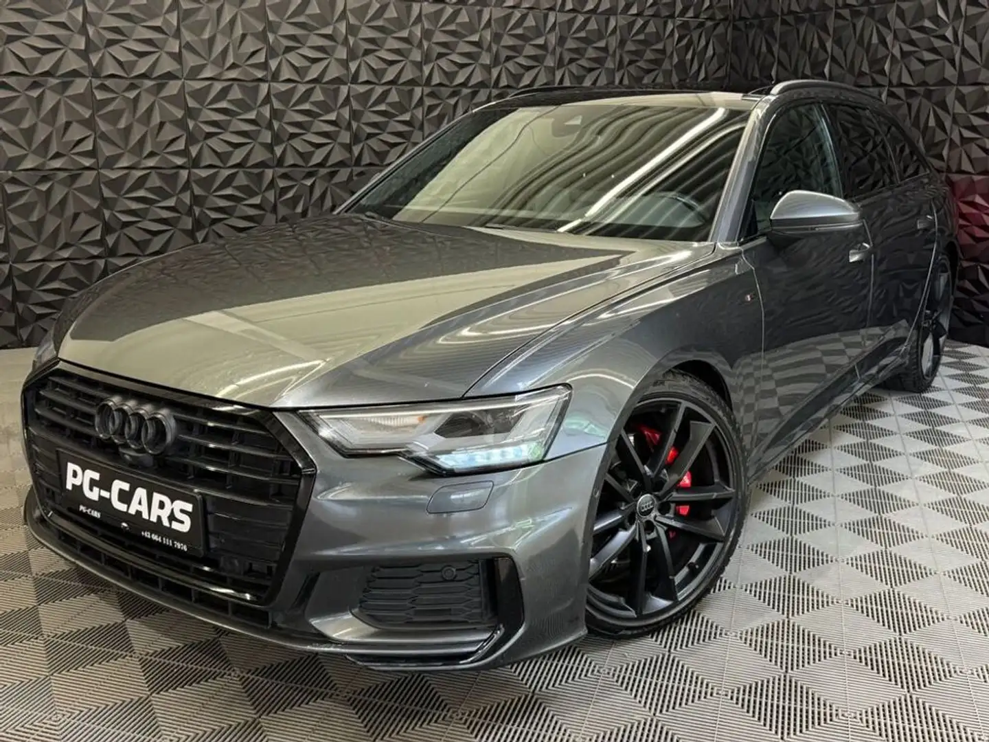 Audi A6 50 TDI quattro Sport 3xSline Grijs - 2