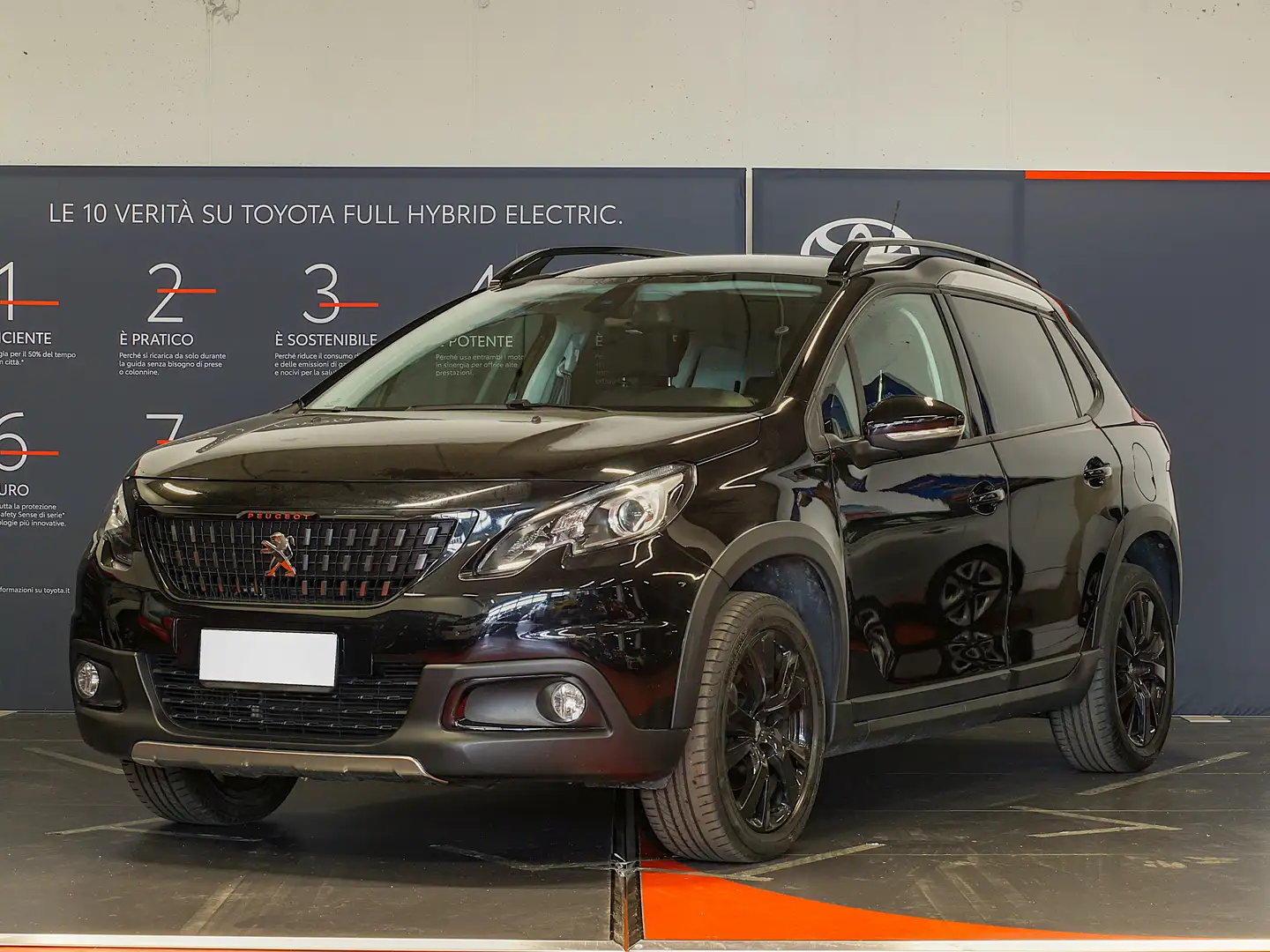 Peugeot 2008 1.2 Gt Line s&s Schwarz - 1