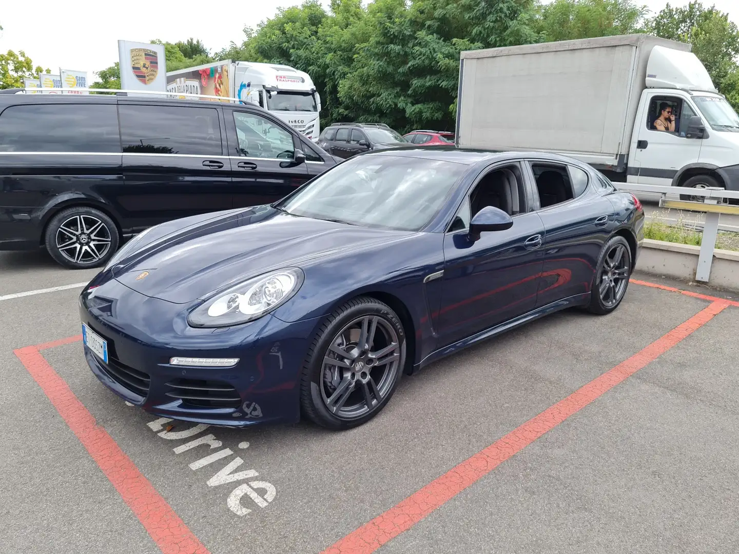Porsche Panamera 3.0 250cv - 1