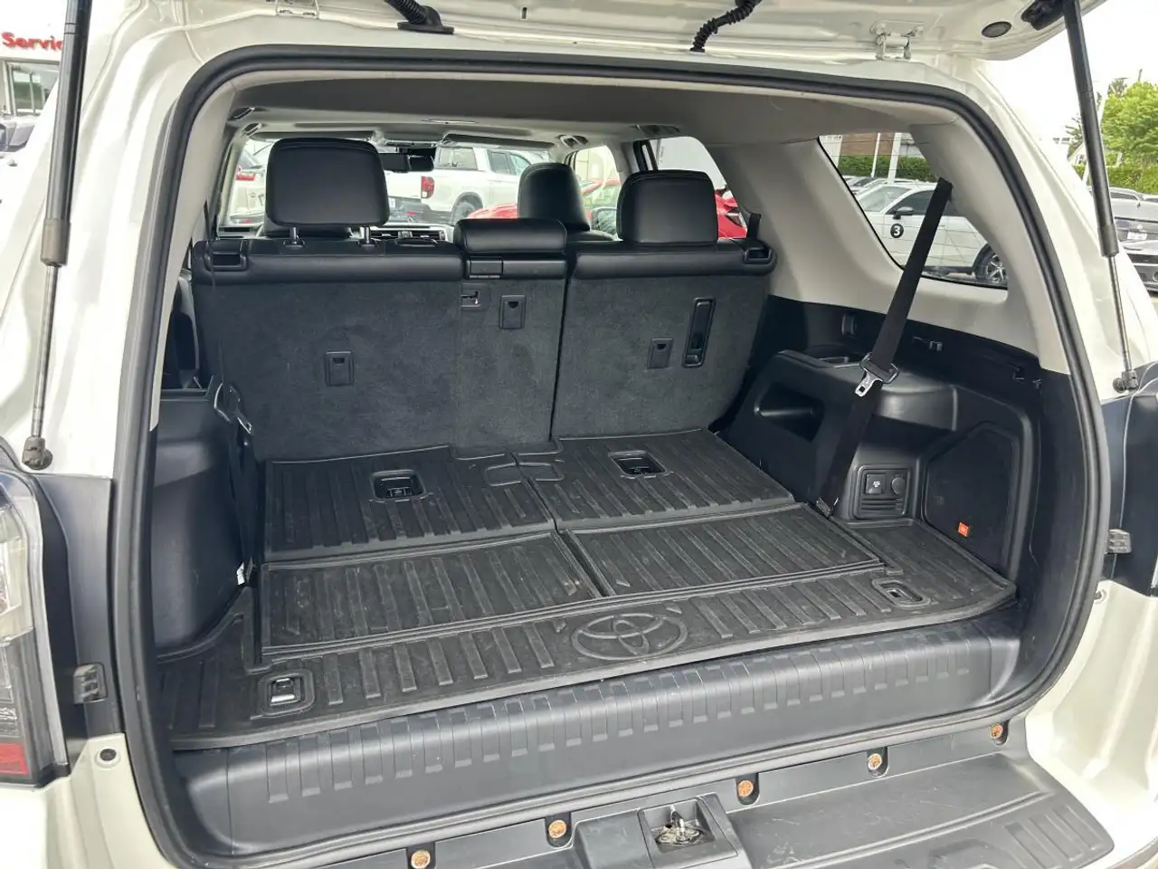 Toyota 4-Runner photo Toyota 4-Runner