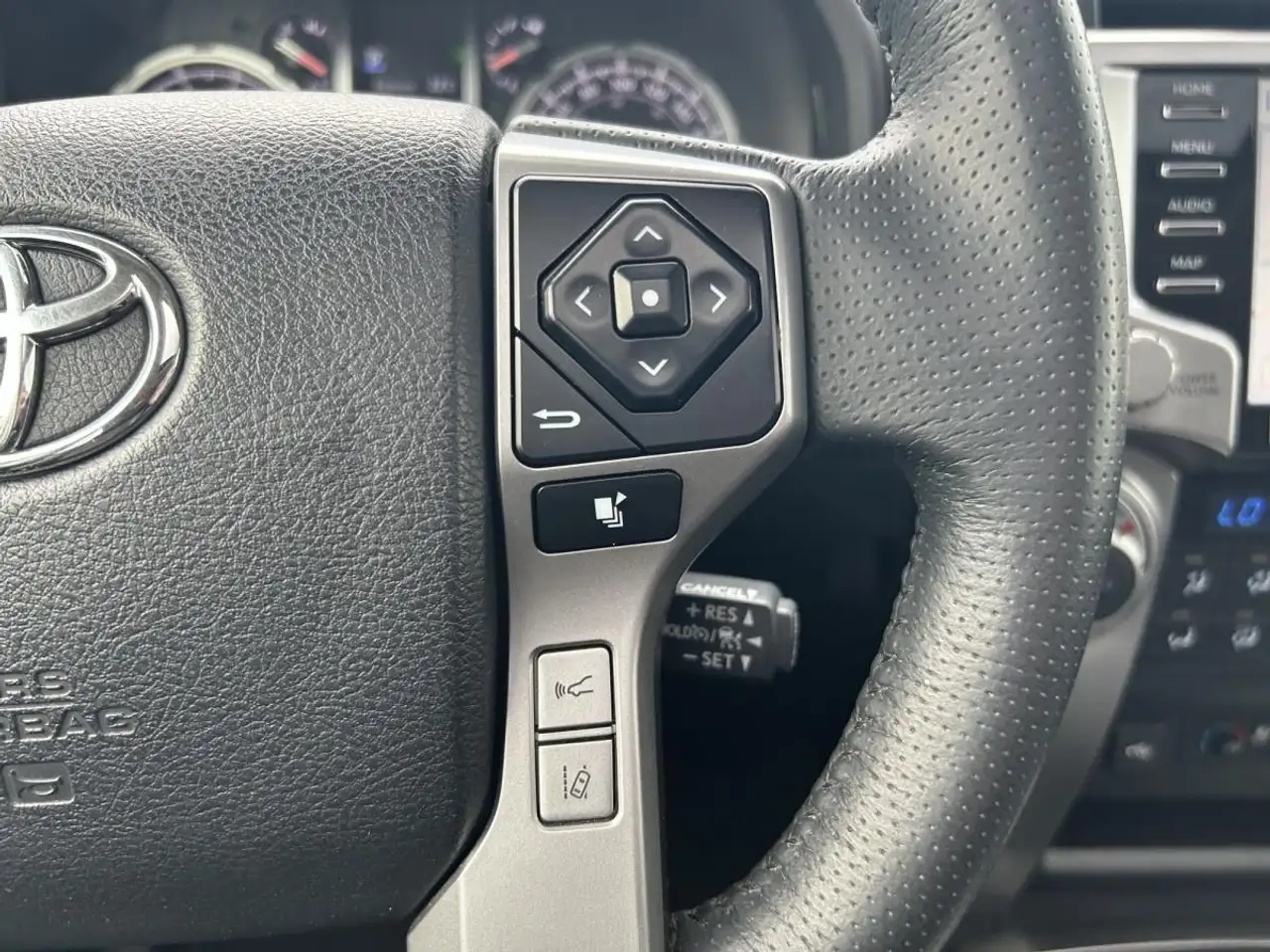 Toyota 4-Runner photo Toyota 4-Runner